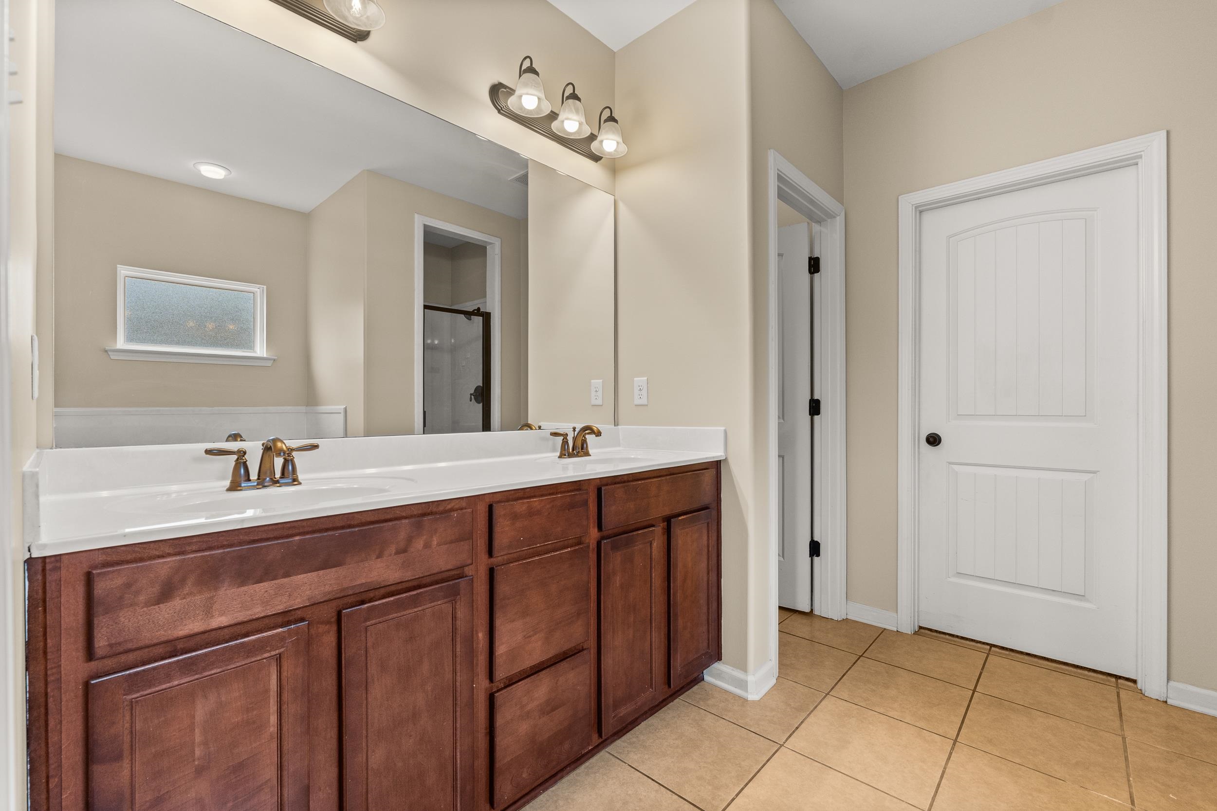 1061 Brancott Cv Property Photo 24