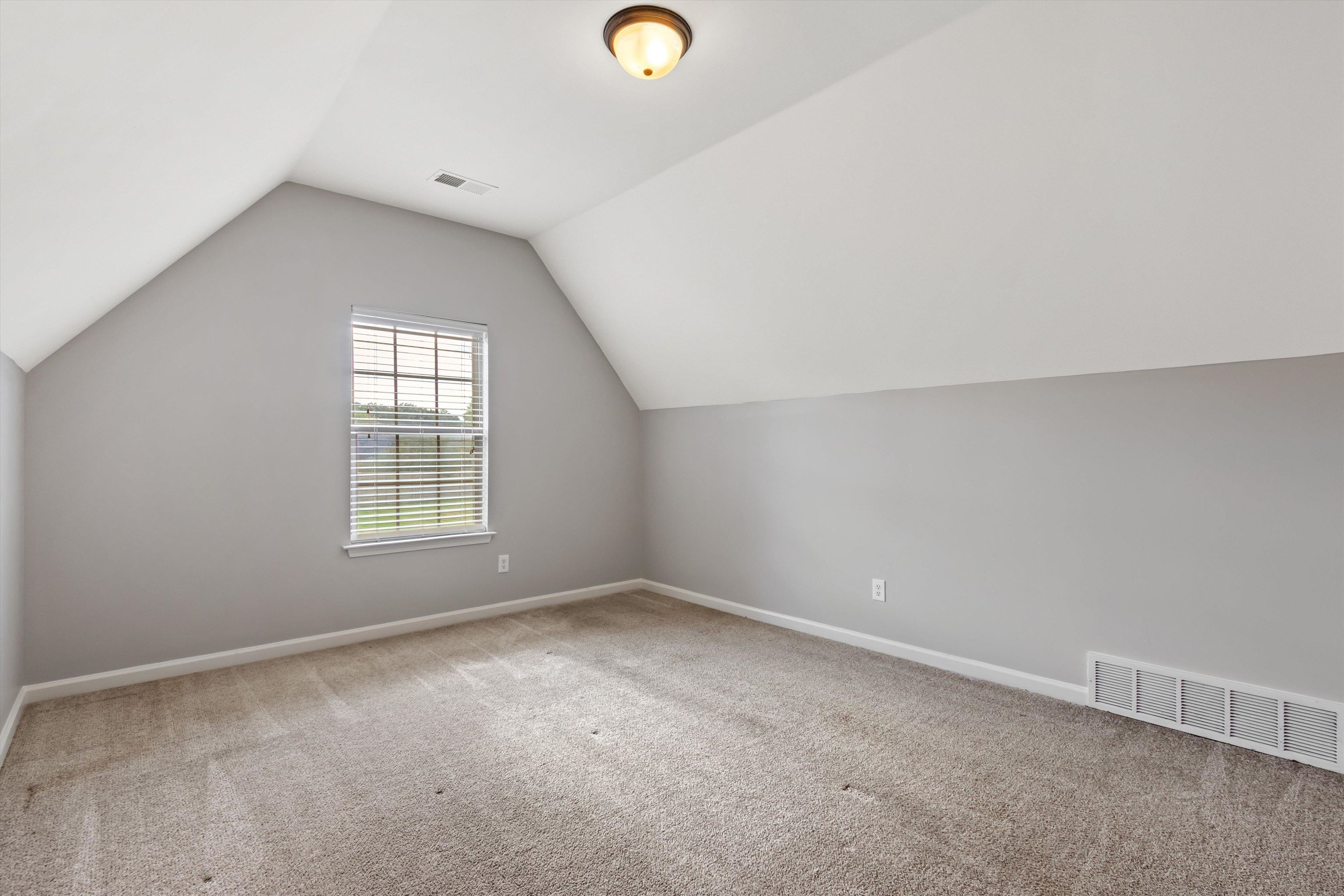 8918 Mt Hill Dr Property Photo 26