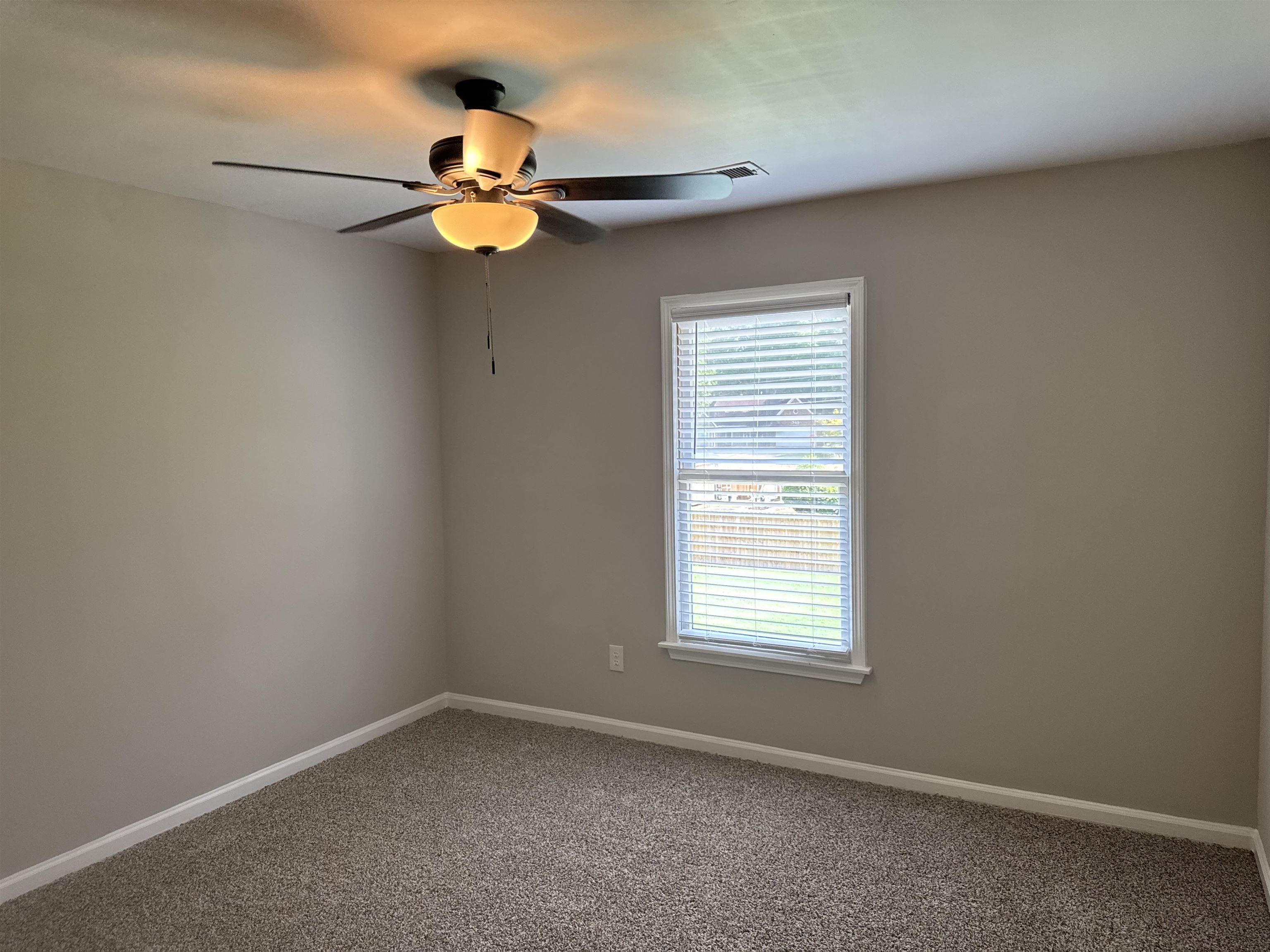 339 Oakleigh Dr Property Photo 24