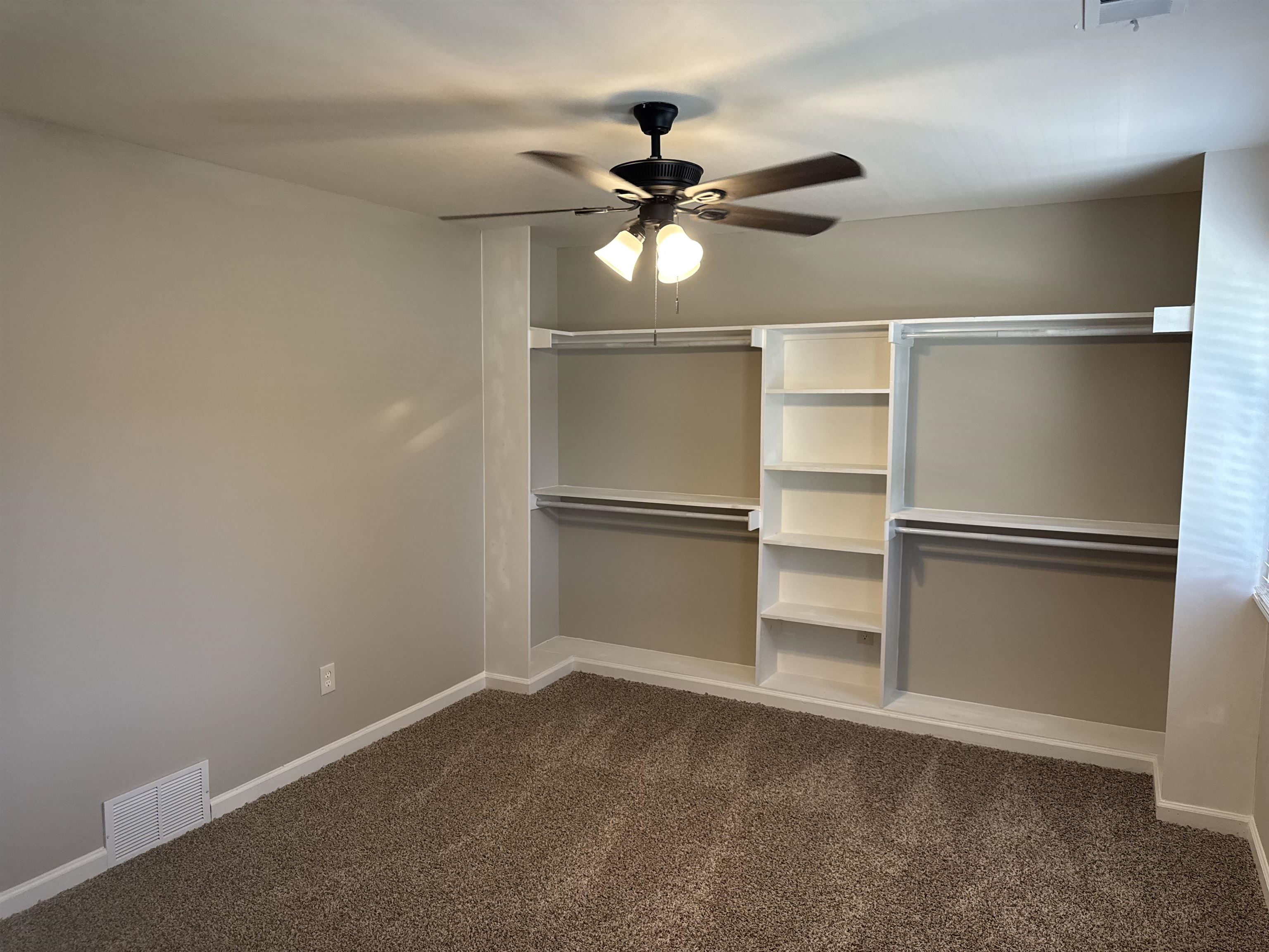 339 Oakleigh Dr Property Photo 25