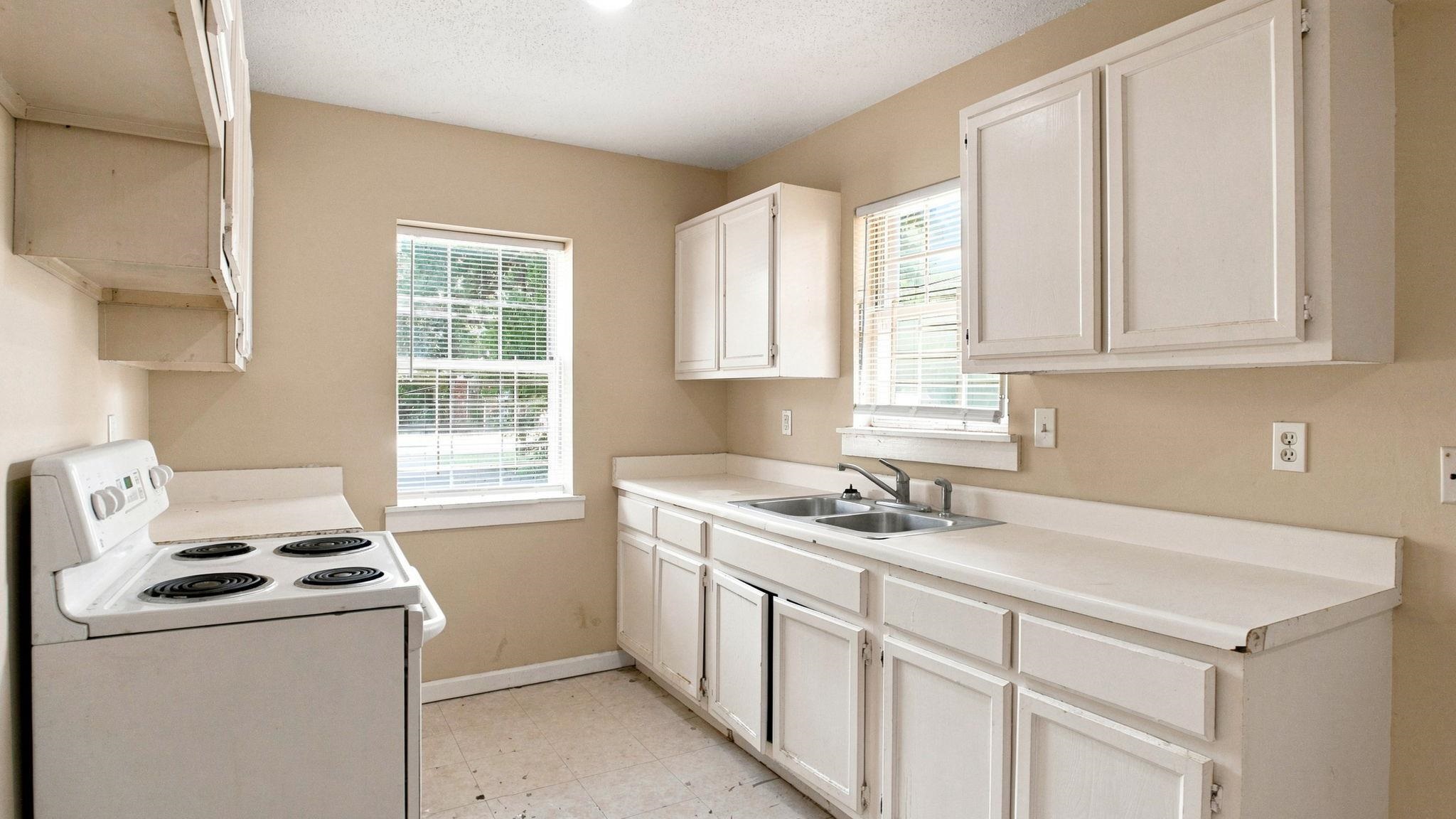 3875 Fizer Ave Property Photo 4