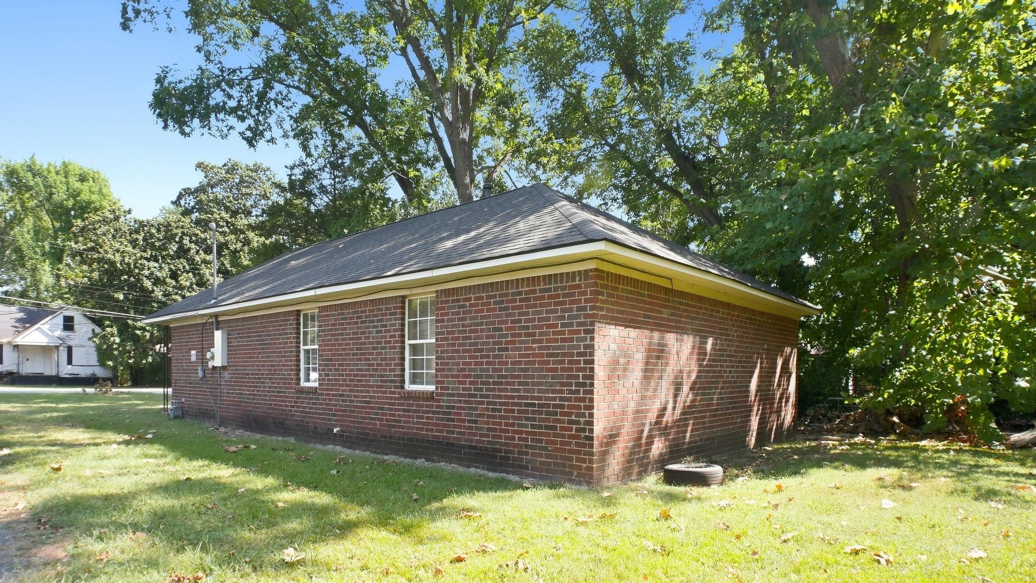 3875 Fizer Ave Property Photo 9