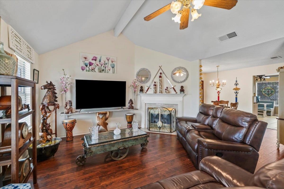 1691 Dexter Ln Property Photo 10