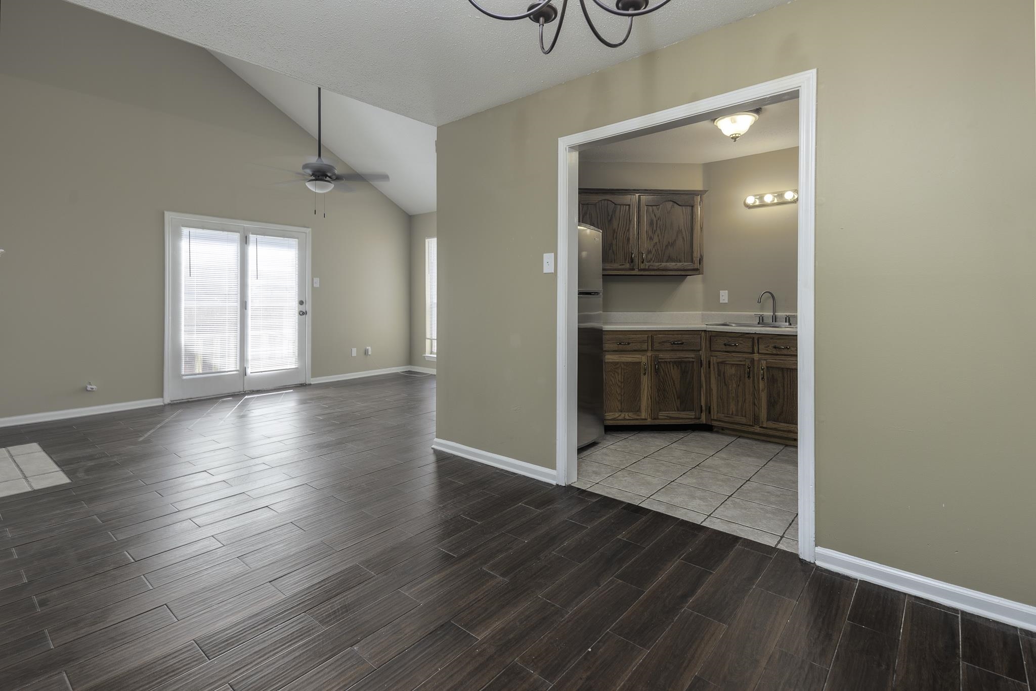 1554 Joy Blvd Property Photo 12