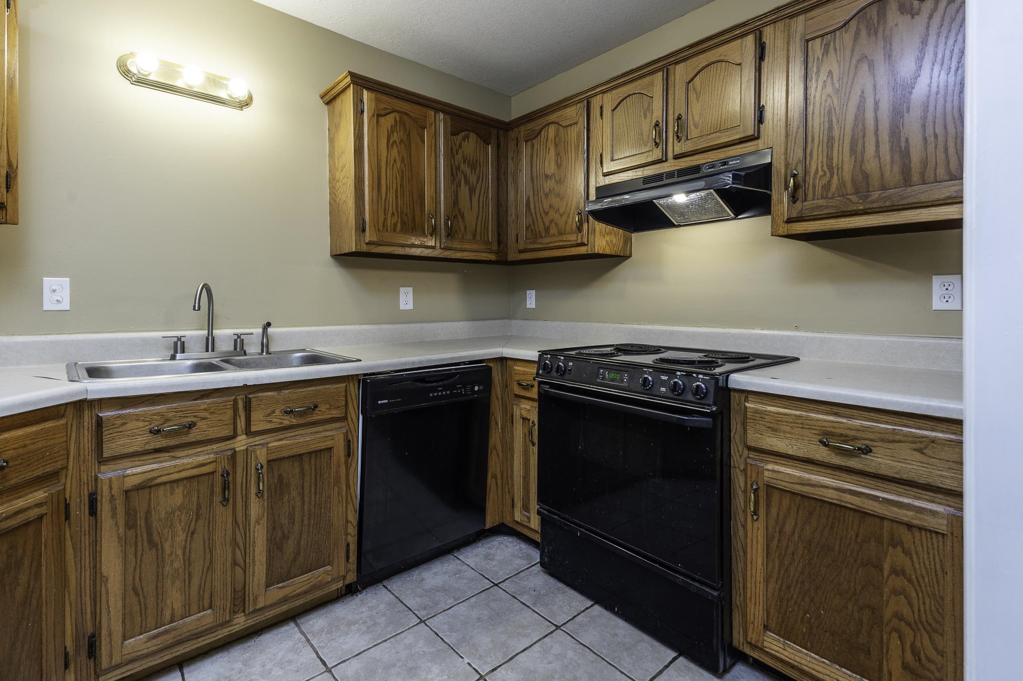 1554 Joy Blvd Property Photo 15