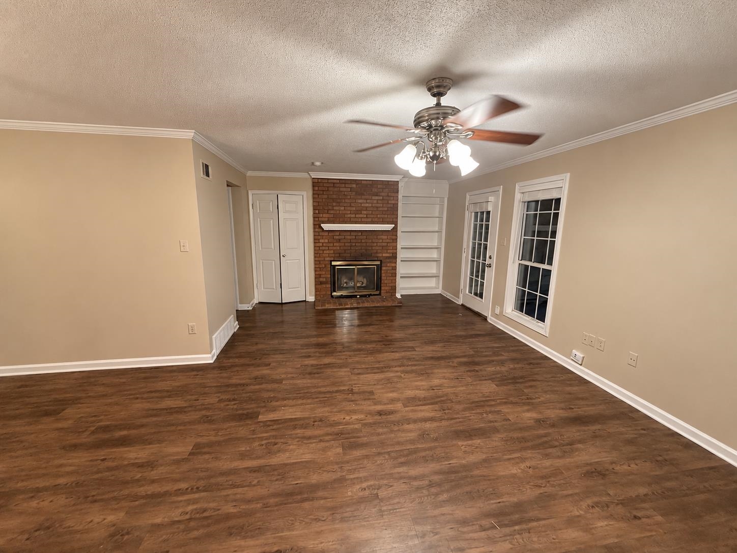 3719 Deer Forest Dr Property Photo 5