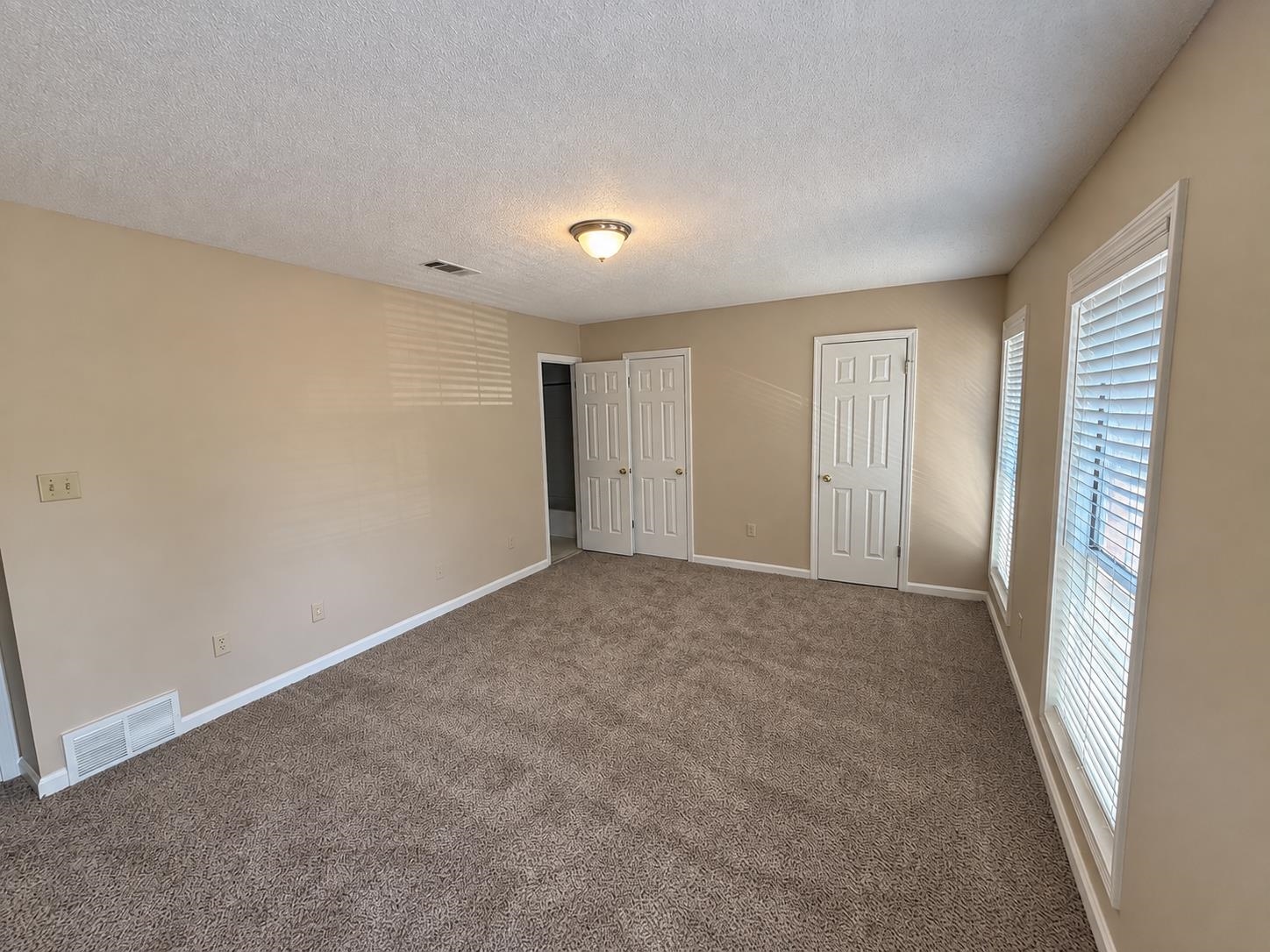 3719 Deer Forest Dr Property Photo 10