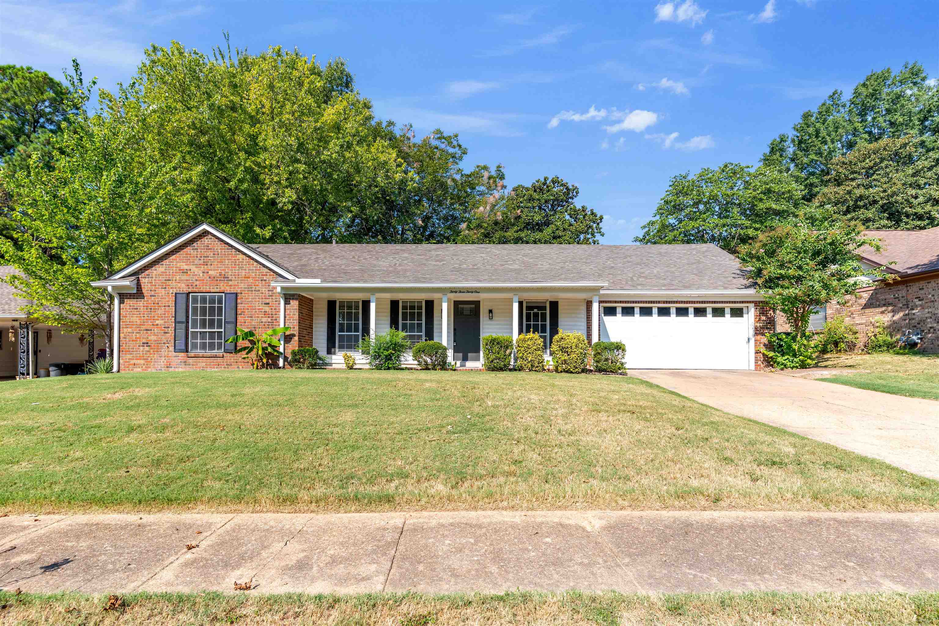 3331 Bluemont Dr Property Photo 2