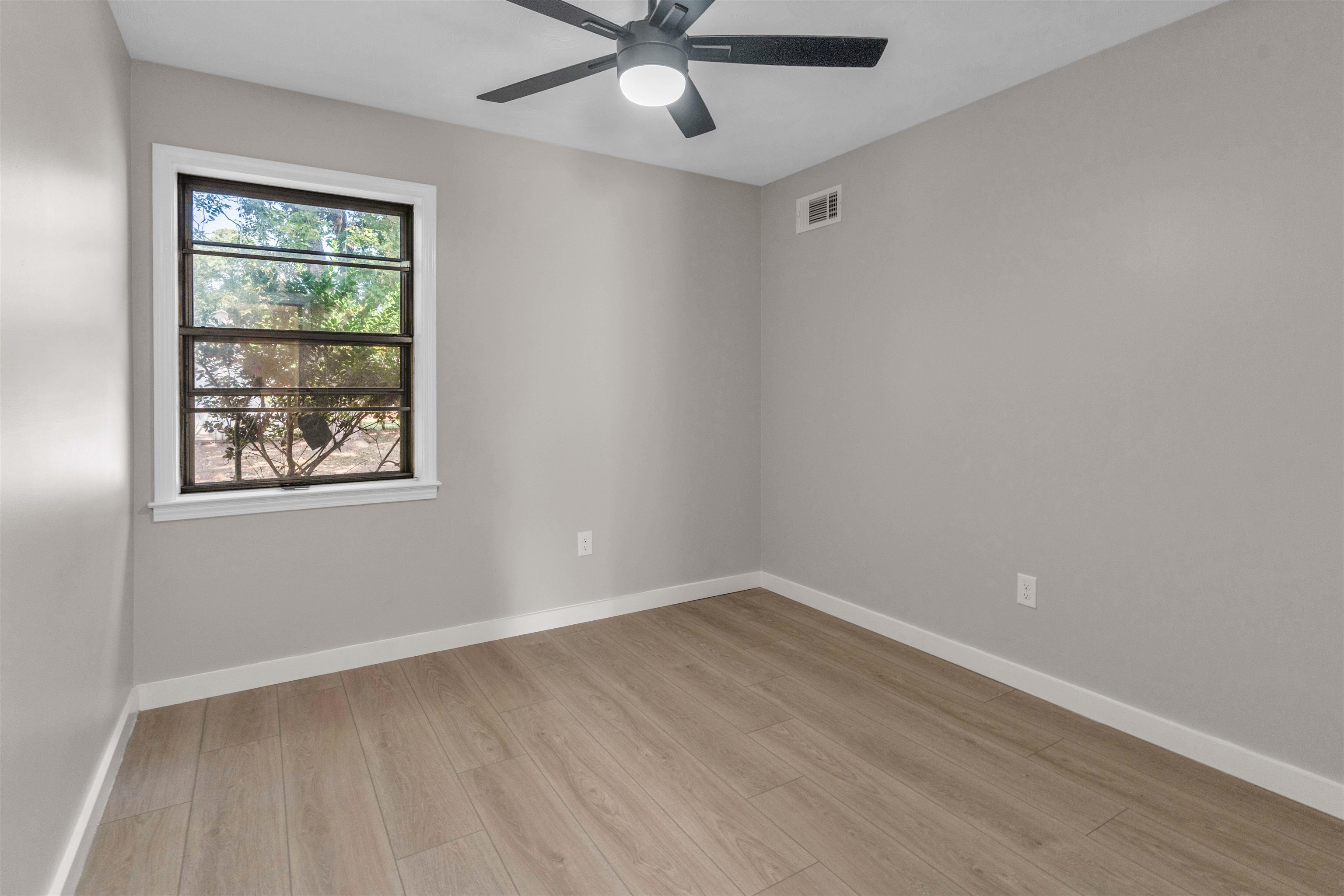 3331 Bluemont Dr Property Photo 24