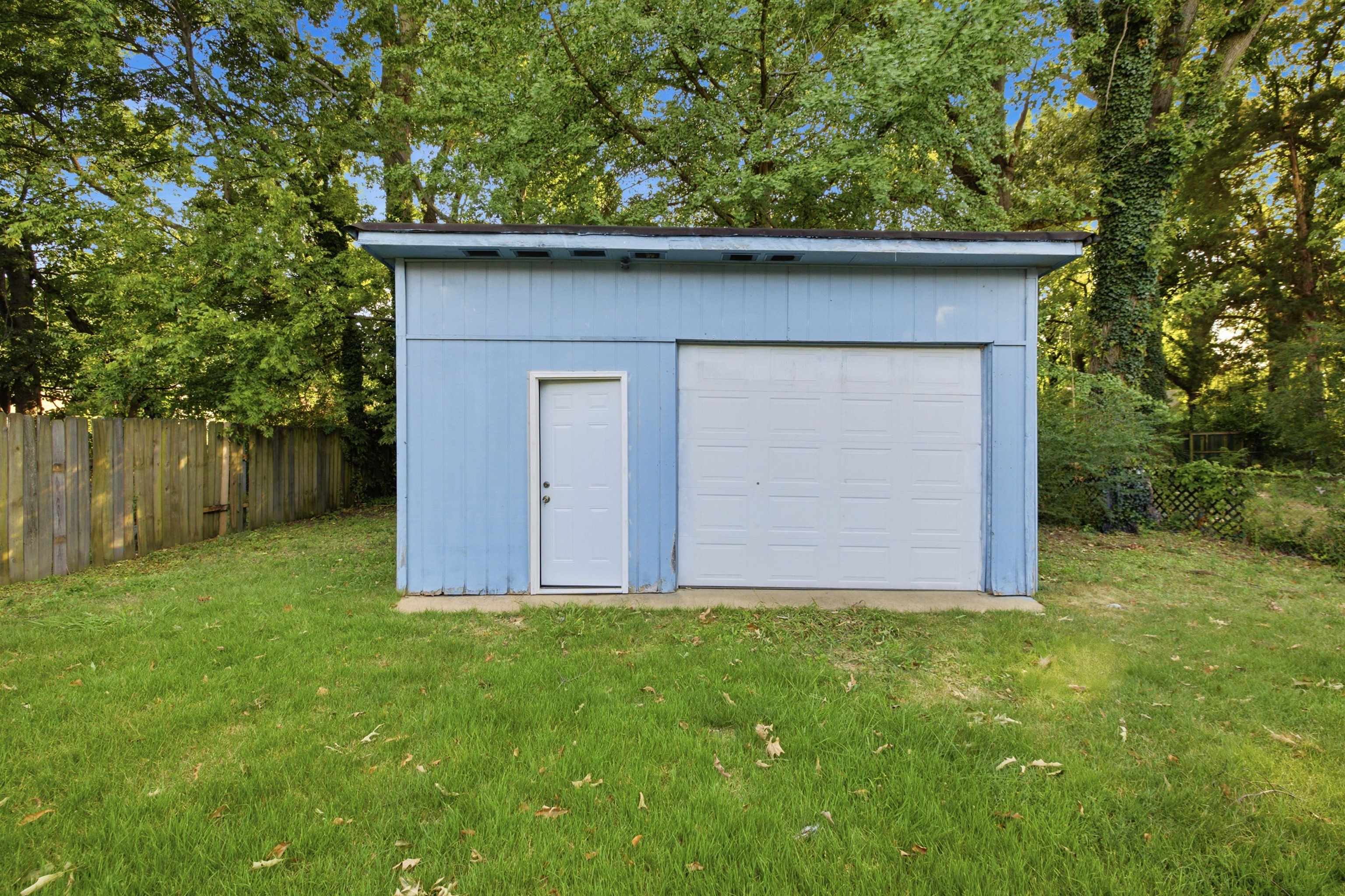 3551 Mayflower Ave Property Photo 39