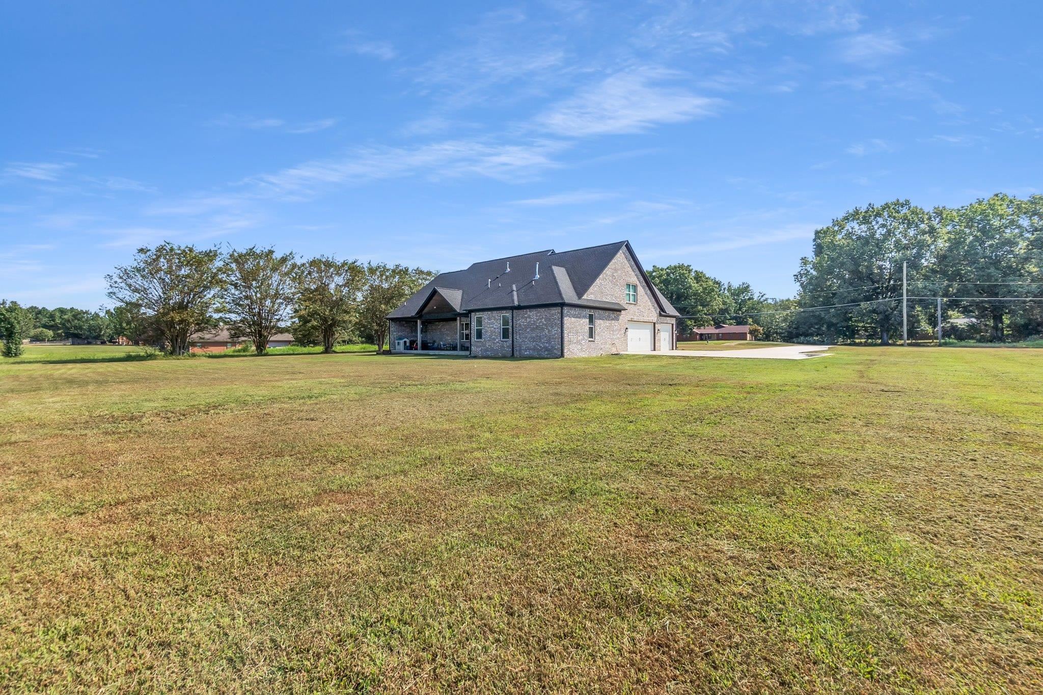 8589 Brunswick Rd Property Photo 33