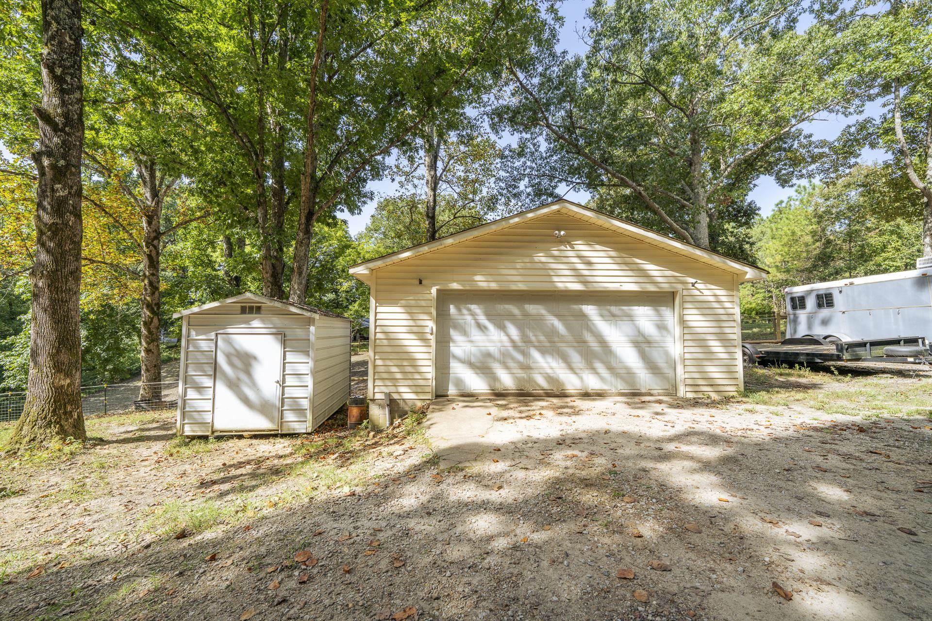5171 Crawford School Rd Property Photo 30