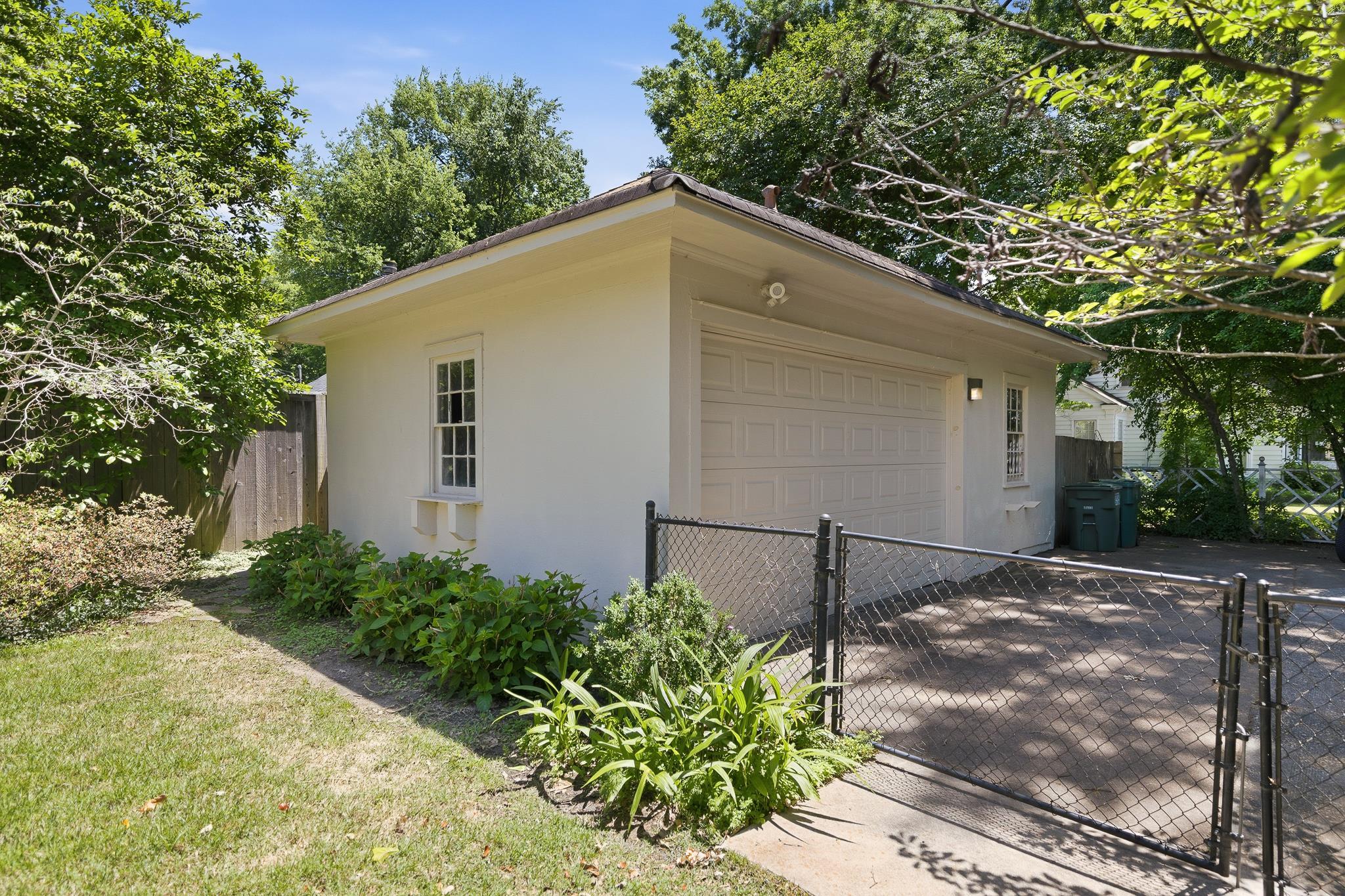 1557 Central Ave Property Photo 34