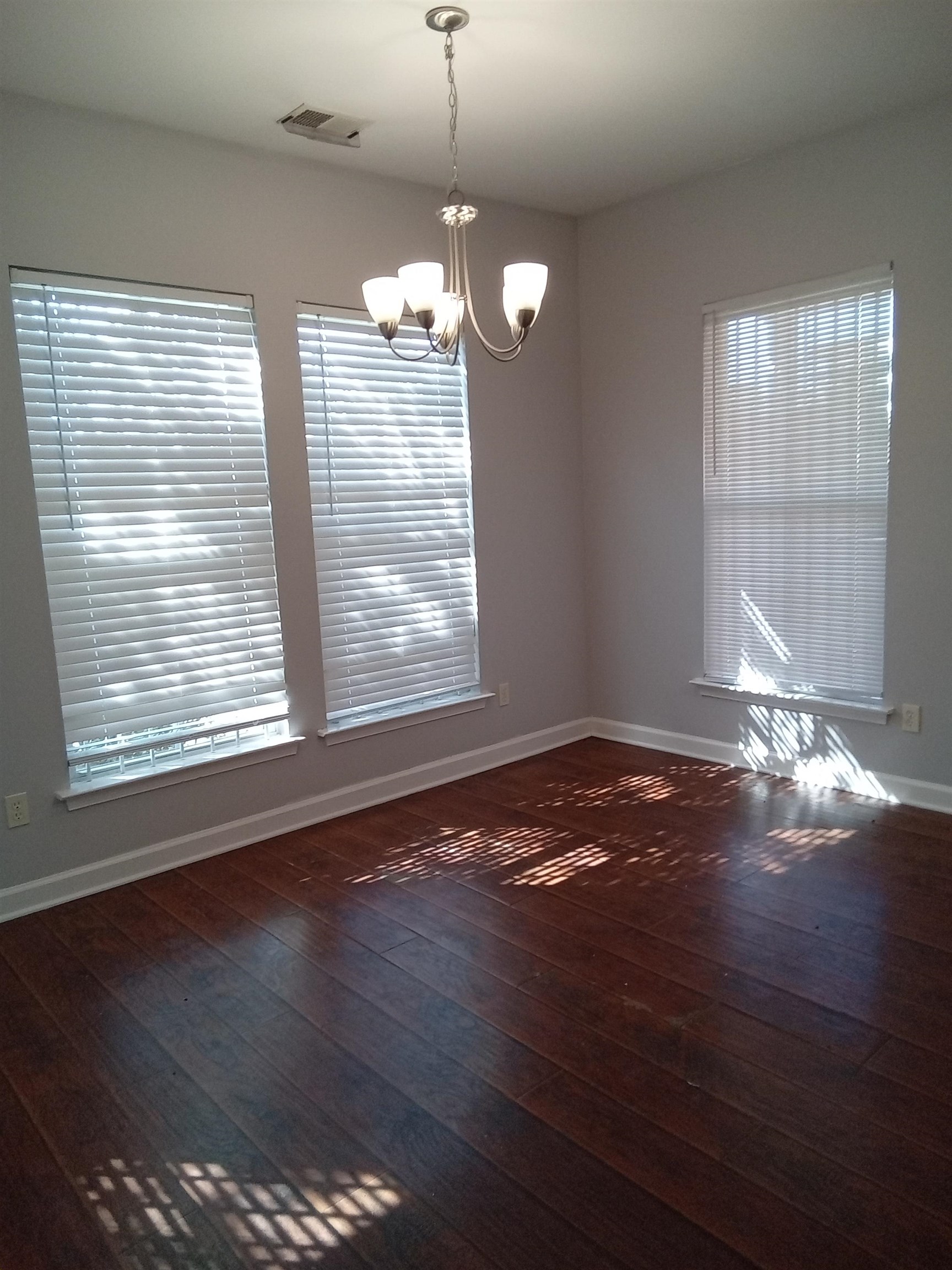 158 Keel Ave Property Photo 7