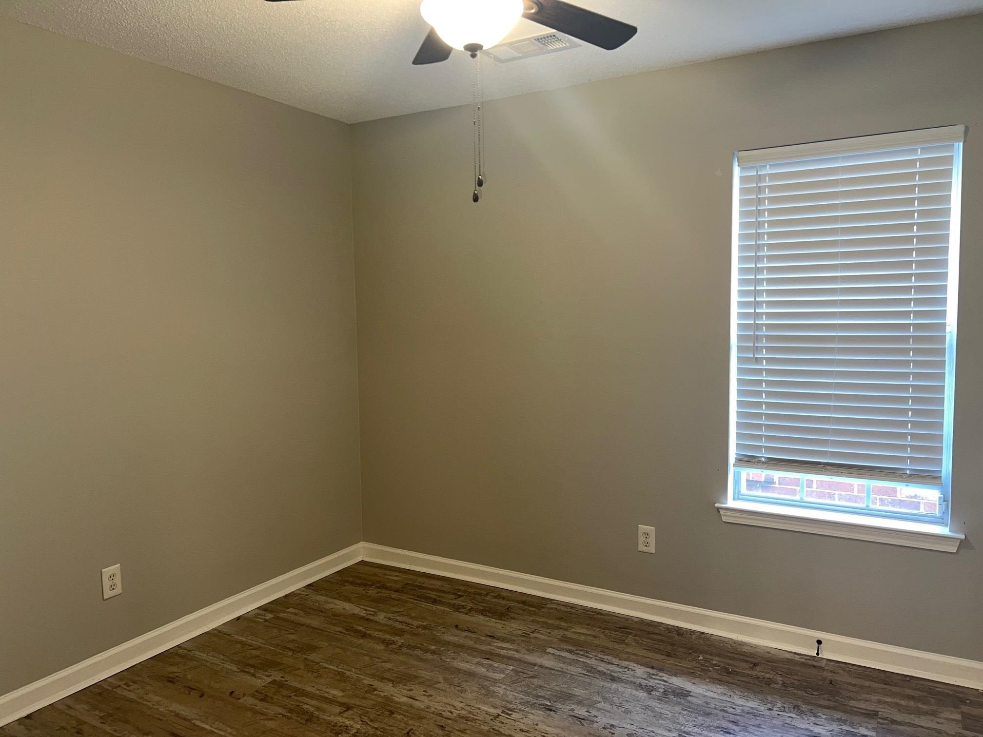 10139 Cross Valley Dr Property Photo 13