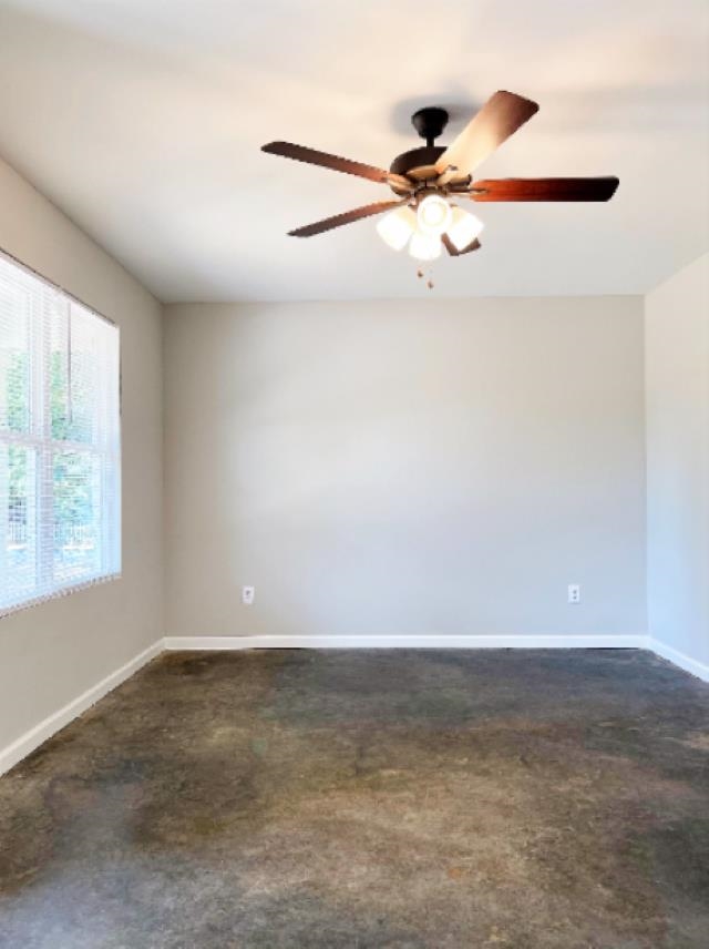 2610 Maverick Ave Property Photo 3