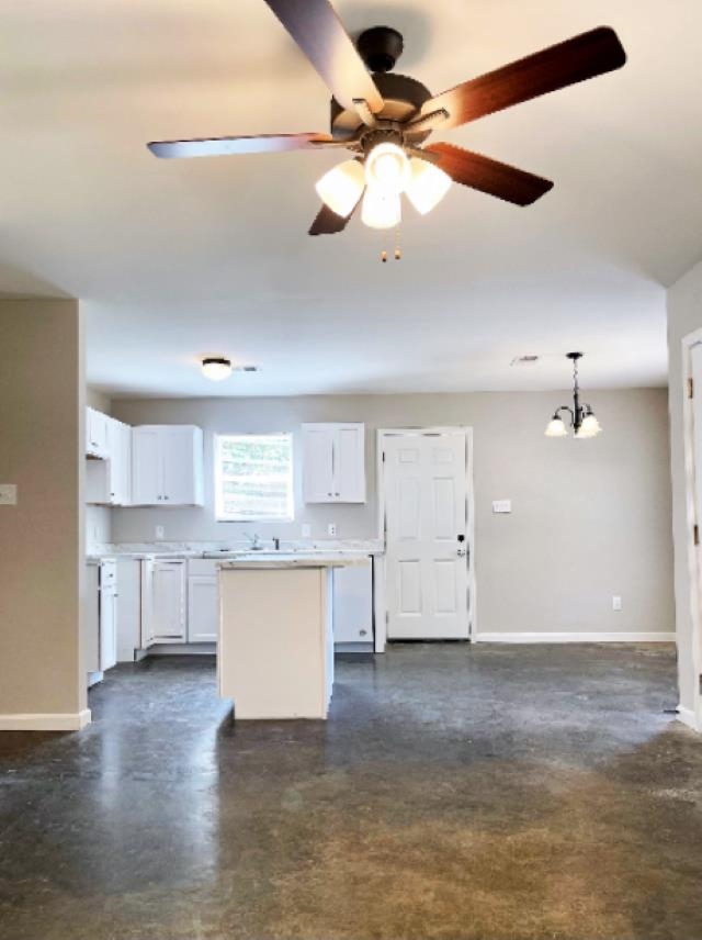 2610 Maverick Ave Property Photo 6