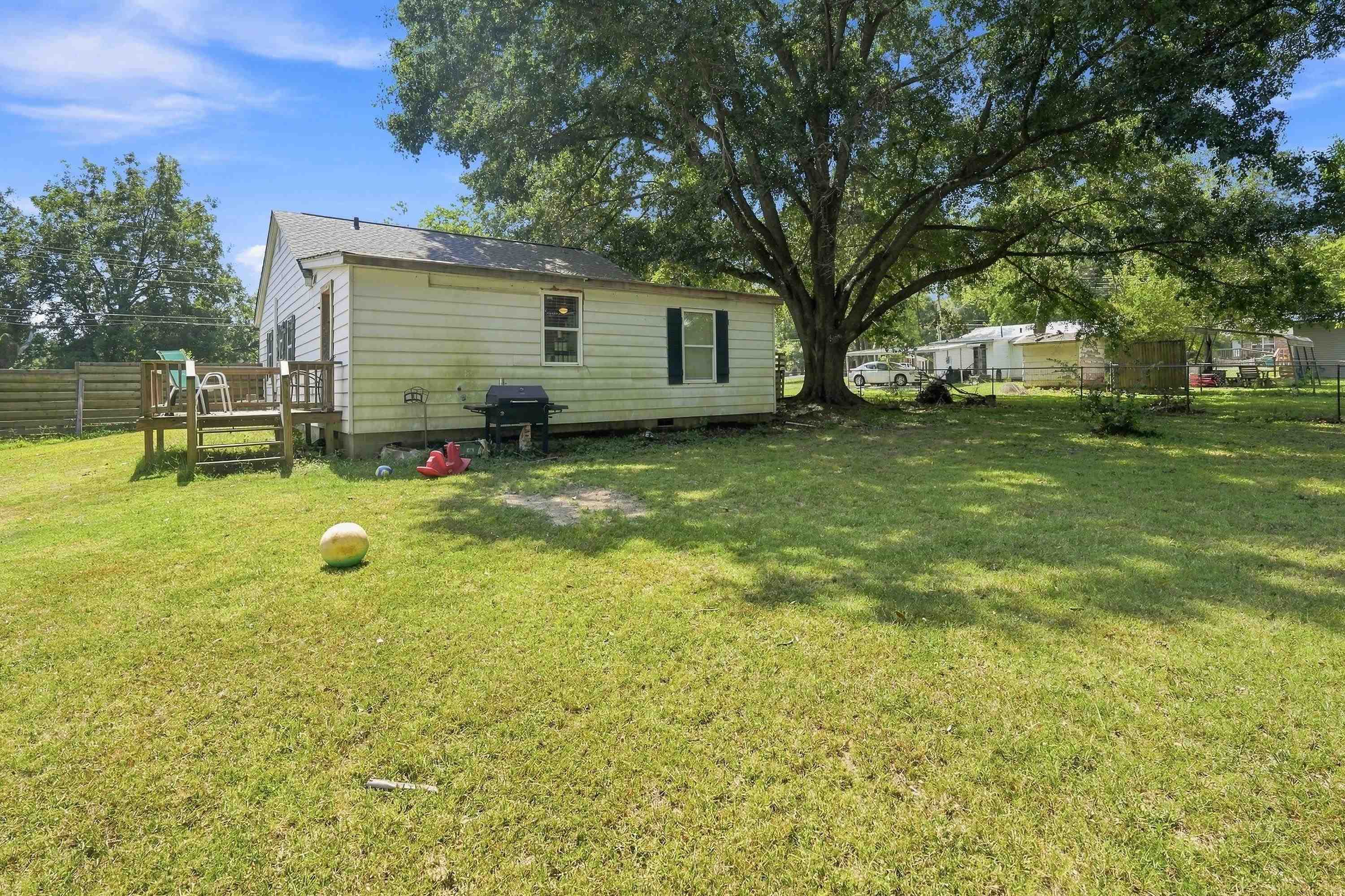 2096 Welton St Property Photo 25