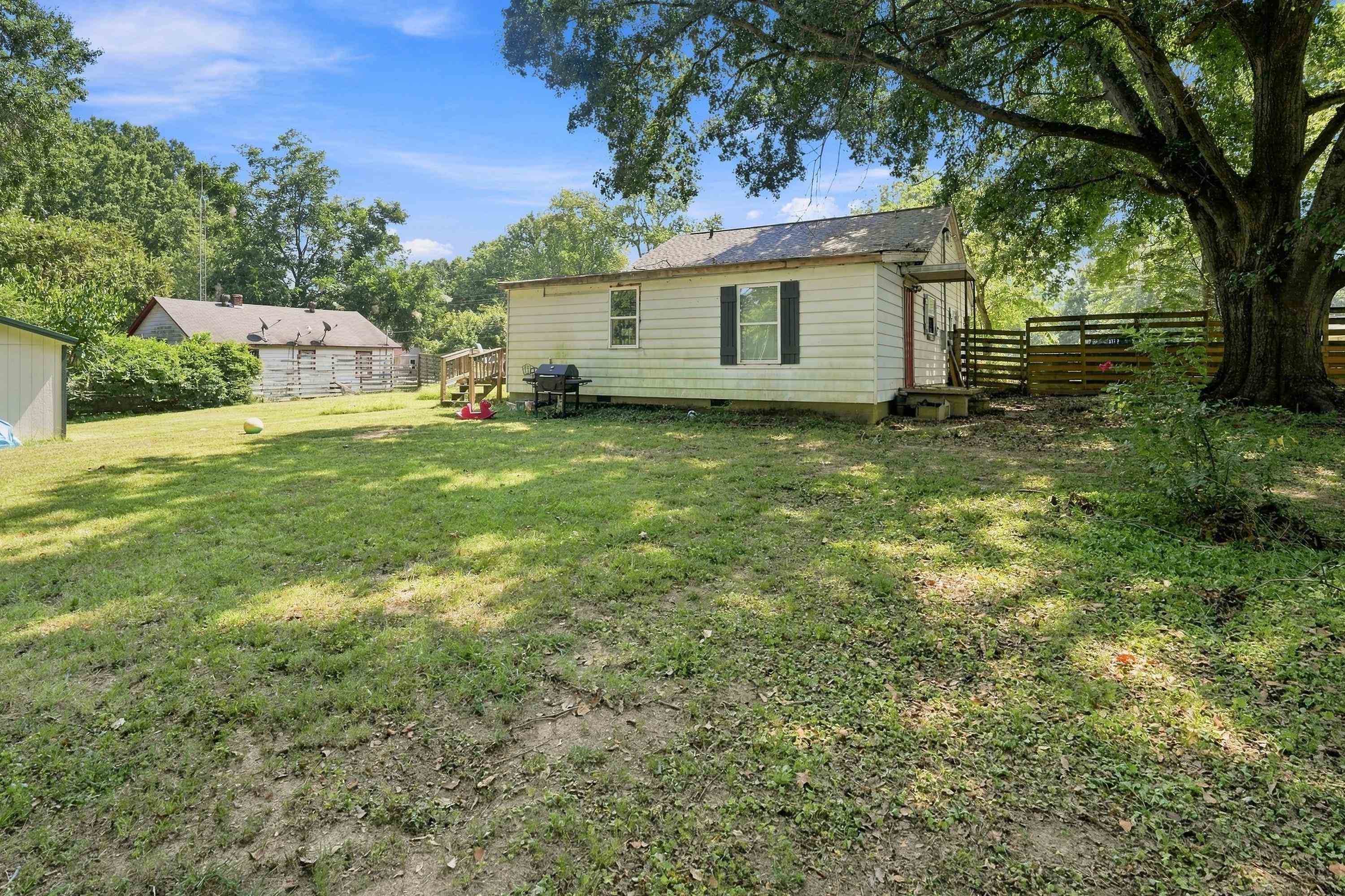 2096 Welton St Property Photo 26