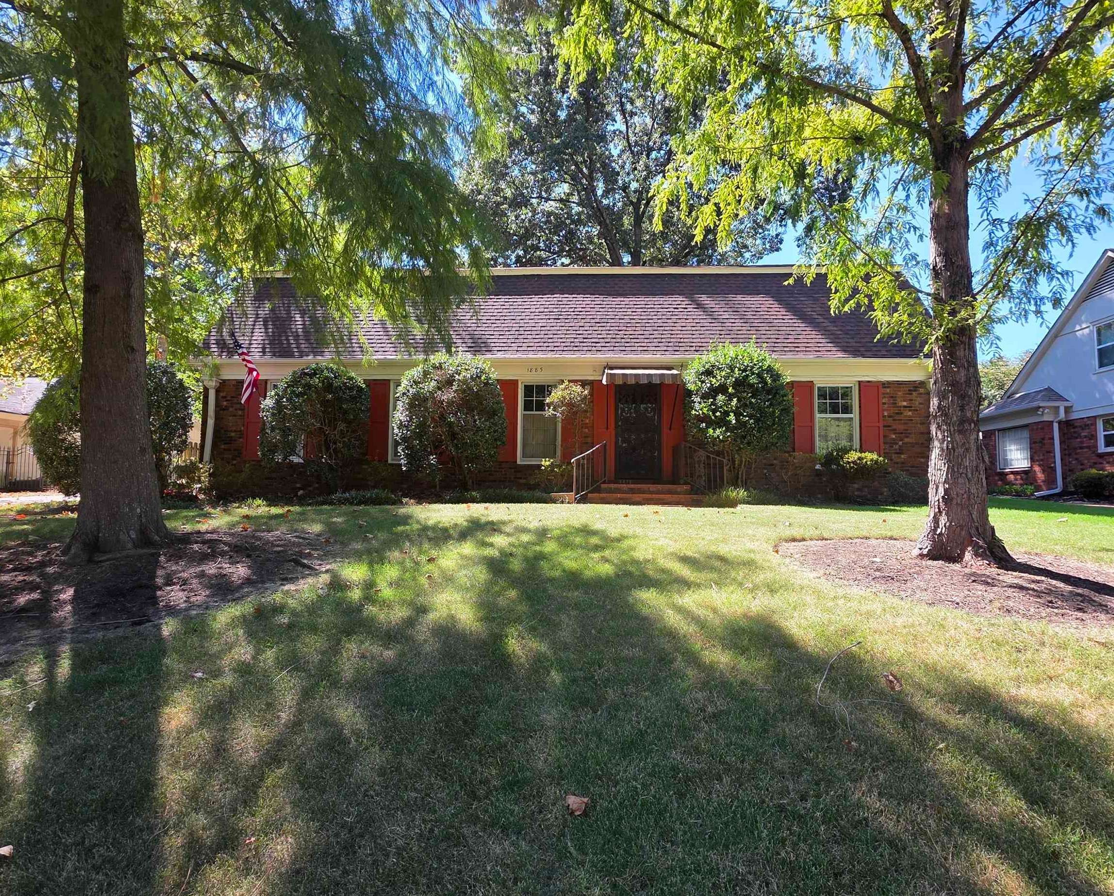 1885 Malabar Dr Property Photo 1