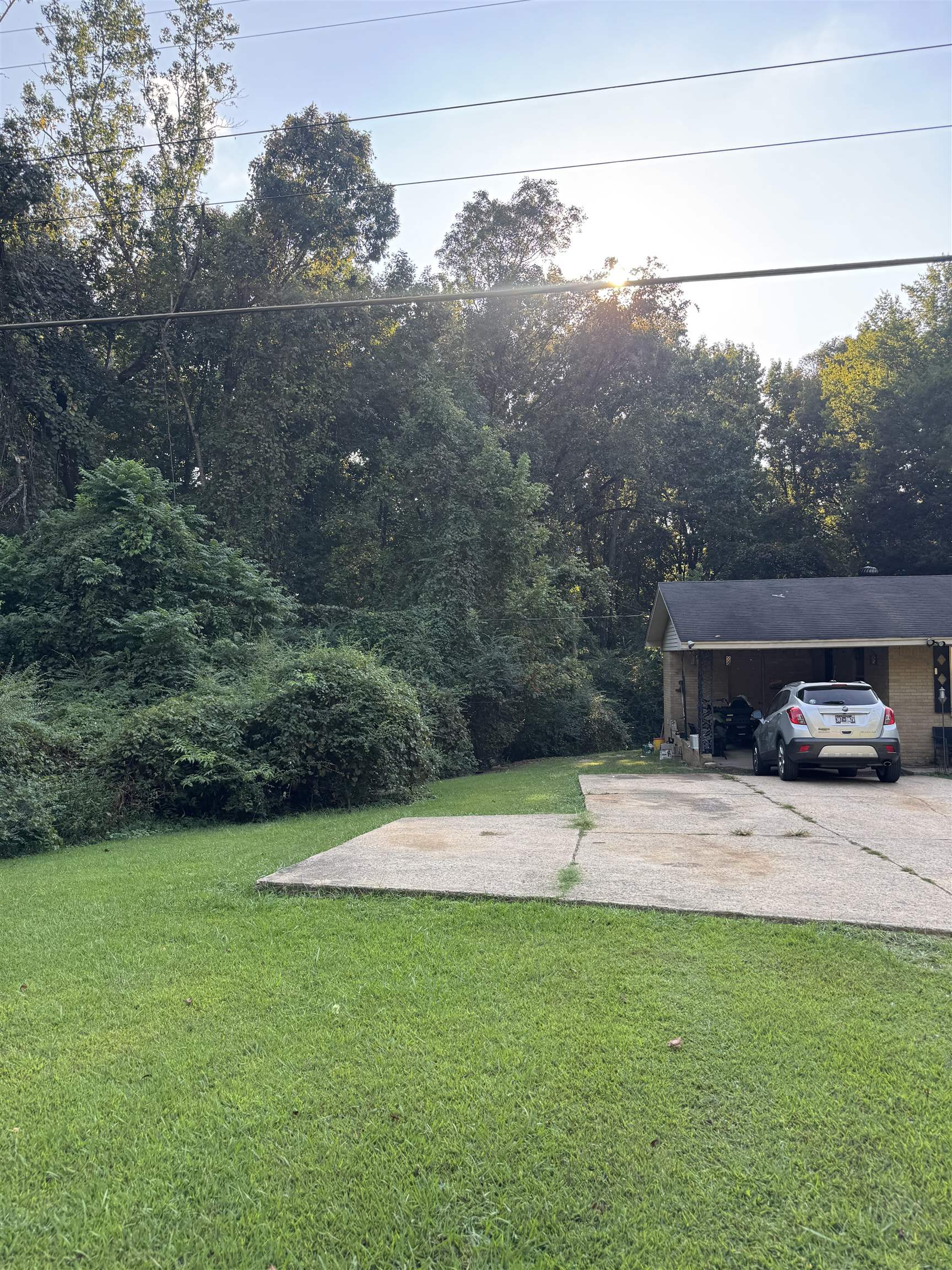 580 Armory Rd Property Photo 6