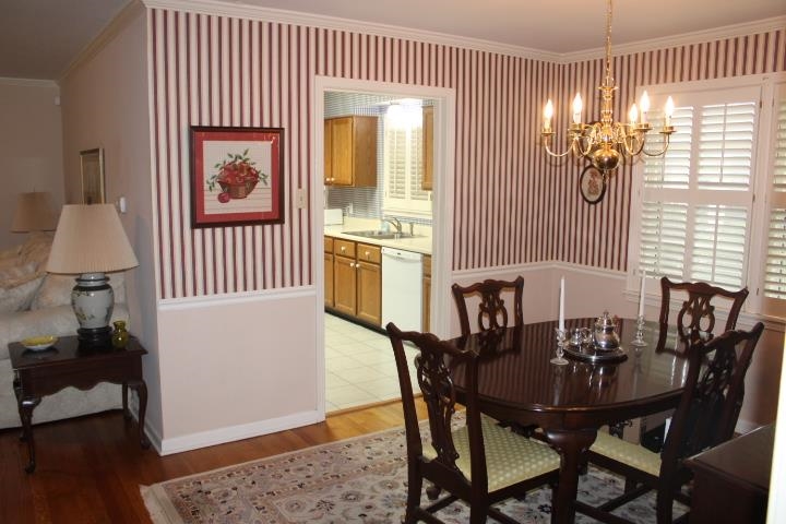 4905 Essexshire Ave Property Photo 11