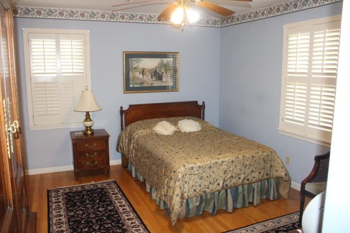 4905 Essexshire Ave Property Photo 19