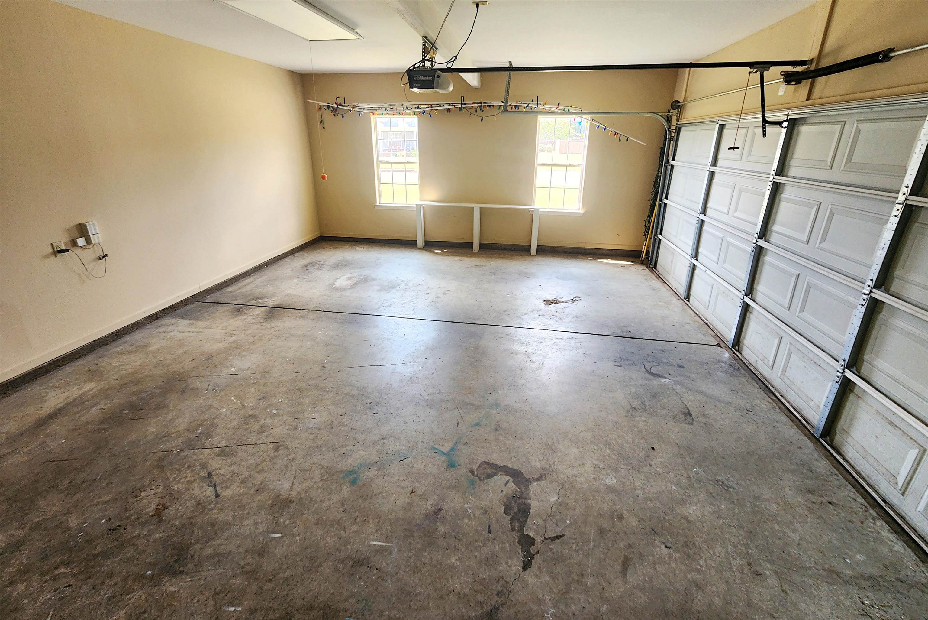 240 Carrington Ave Property Photo 23