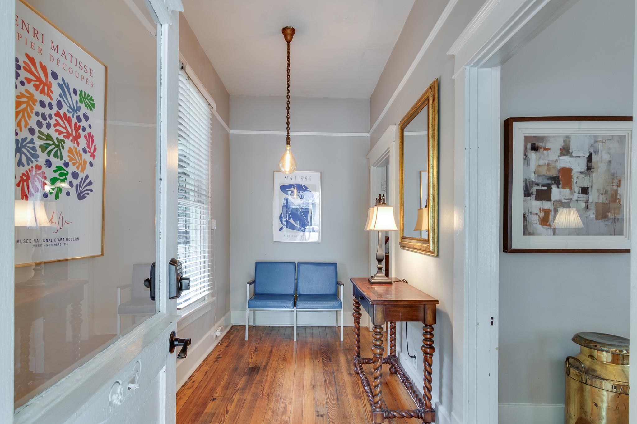 699 New York St Property Photo 3