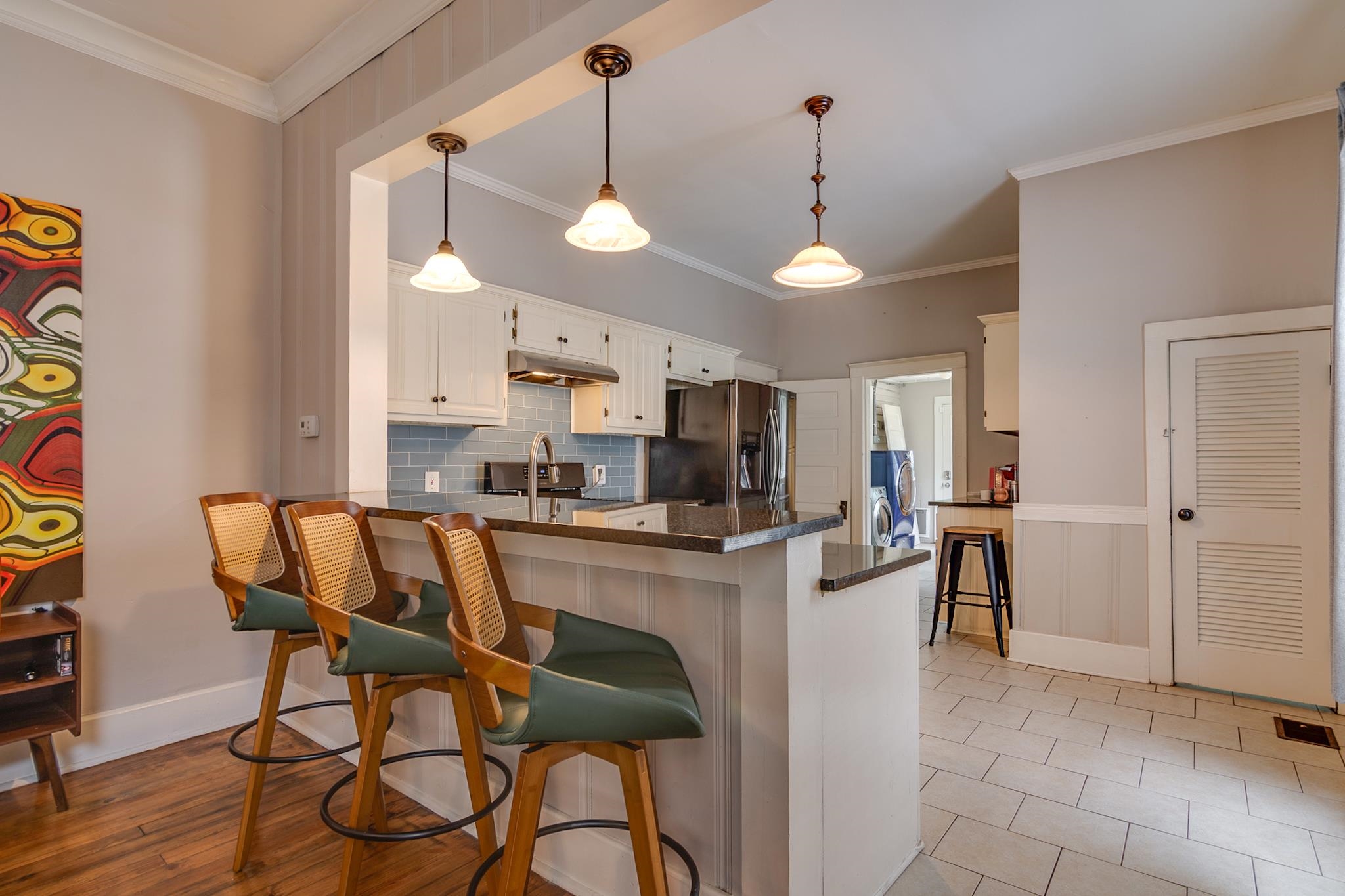 699 New York St Property Photo 11