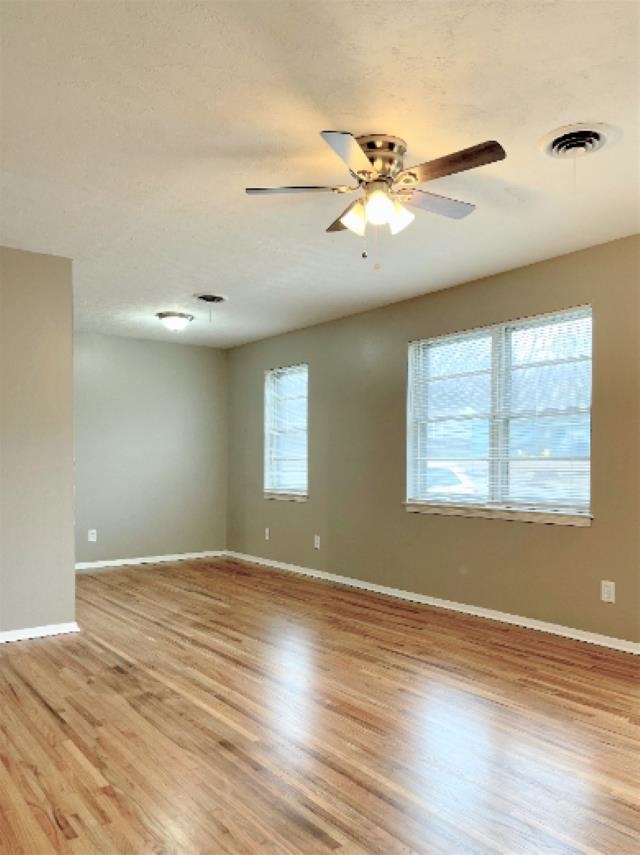 3644 Suzanne Dr Property Photo 3