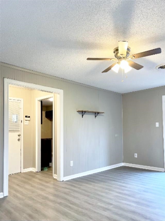3644 Suzanne Dr Property Photo 23