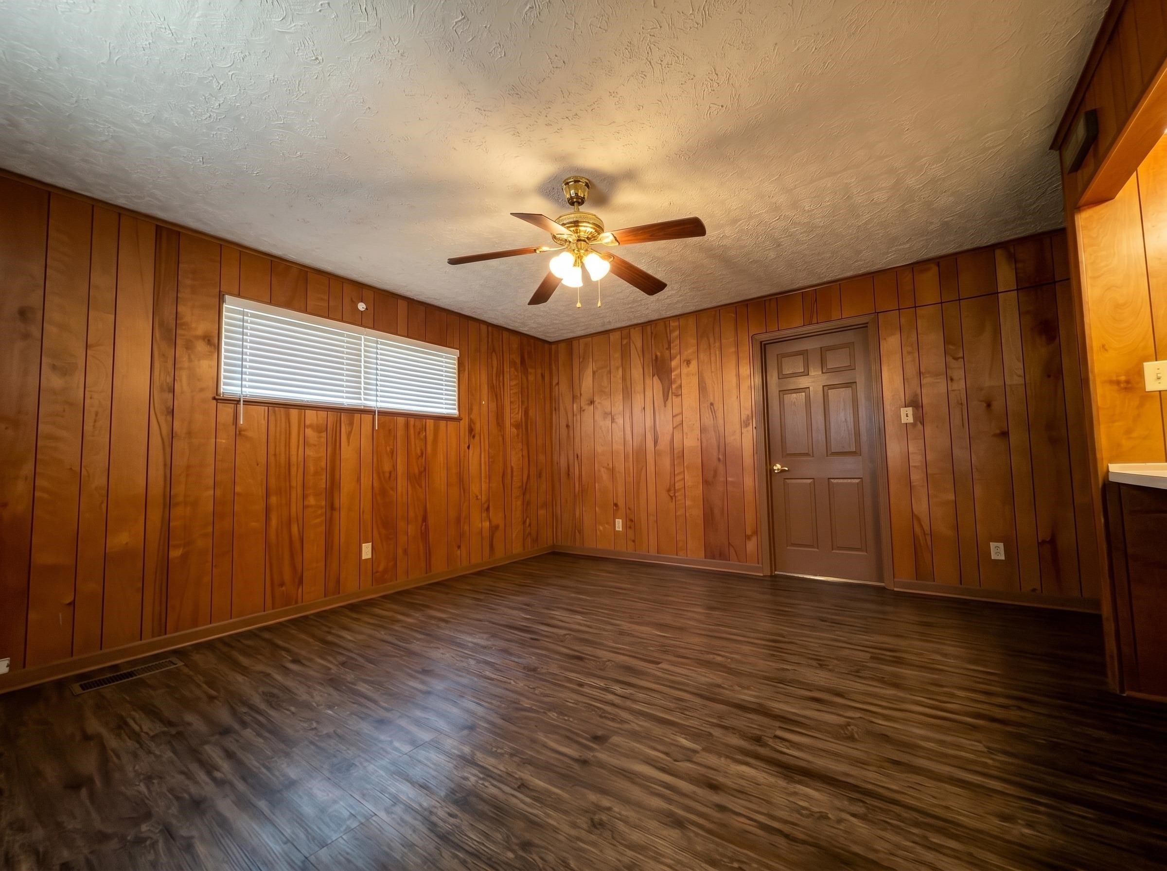 1936 Frisco Ave Property Photo 3