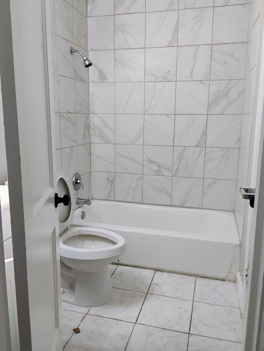 1402 Gold Ave Property Photo 4