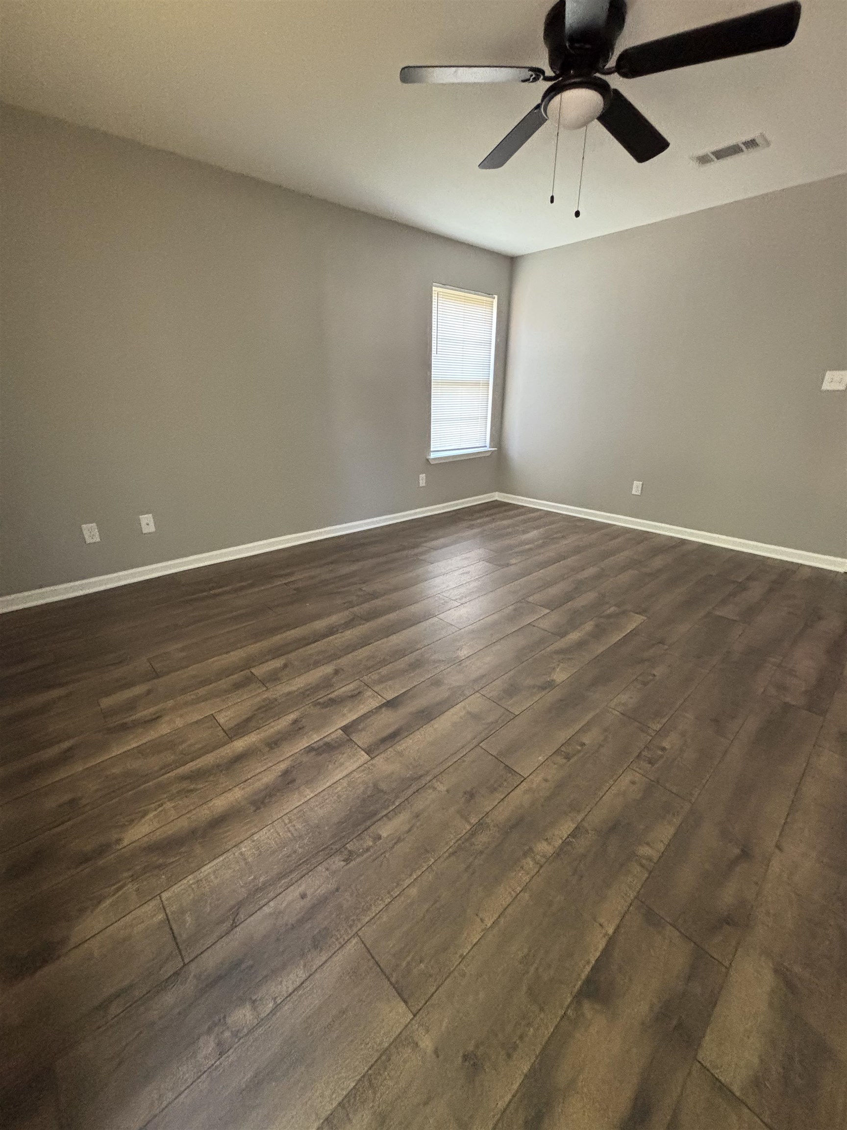 785 Marianna St Property Photo 2