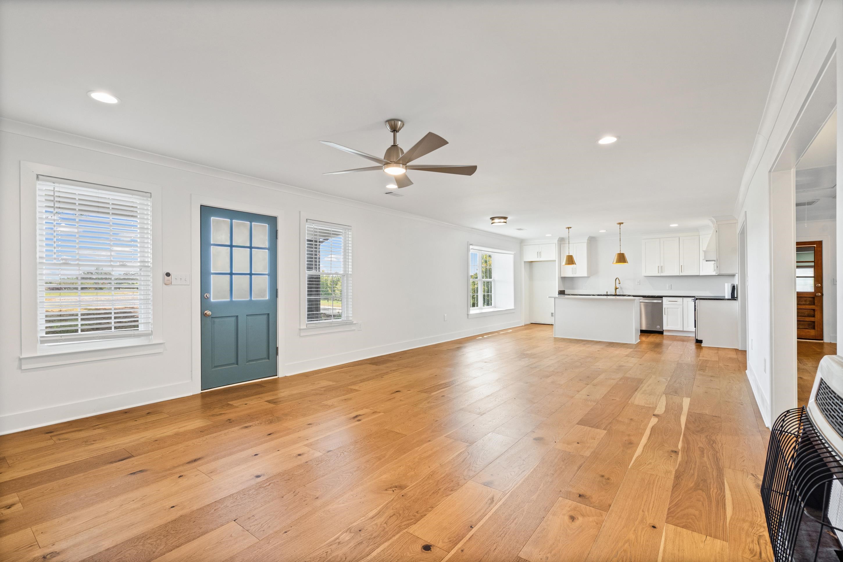 620 Diffee Rd Property Photo 4