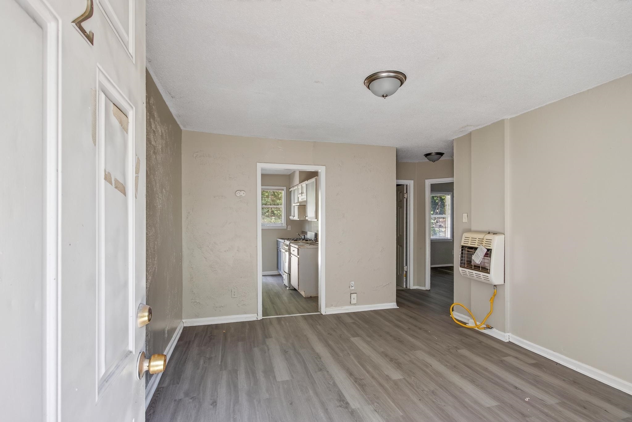 1178 N Evergreen St Property Photo 18