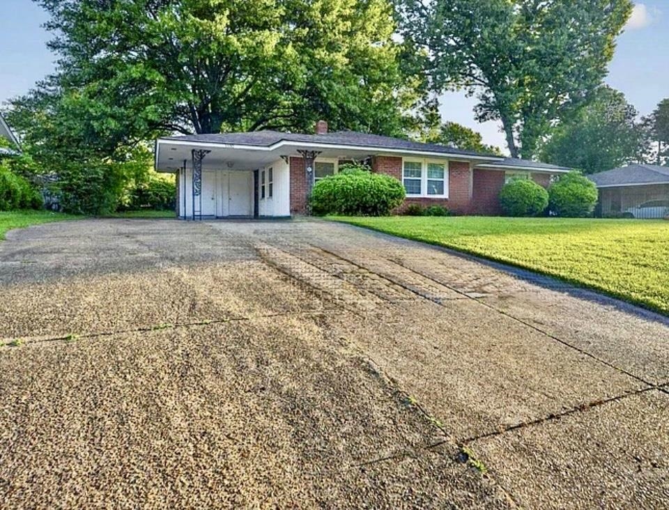 1510 Bonnie Dr Property Photo 2