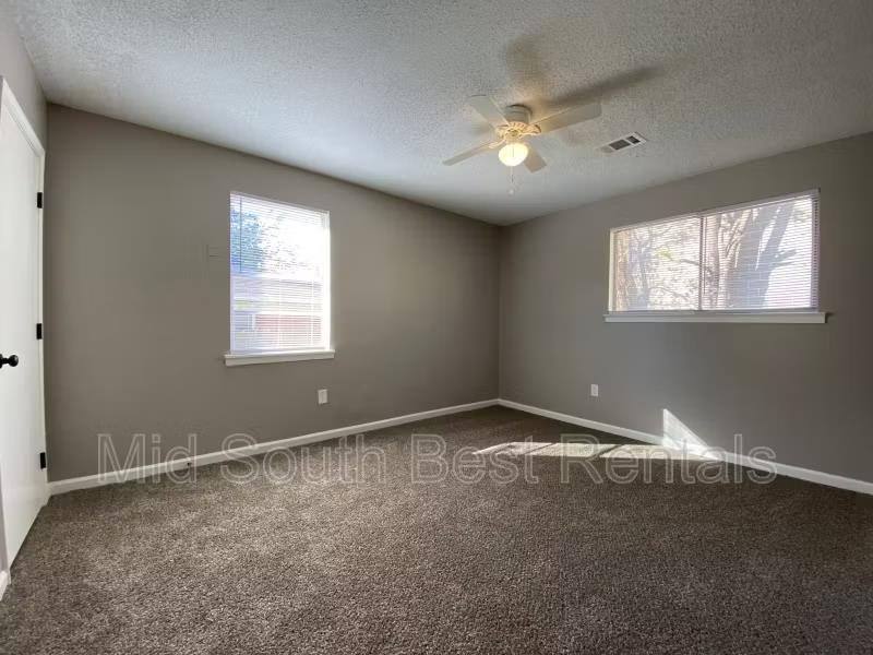 2120 Bennett Ave Property Photo 7