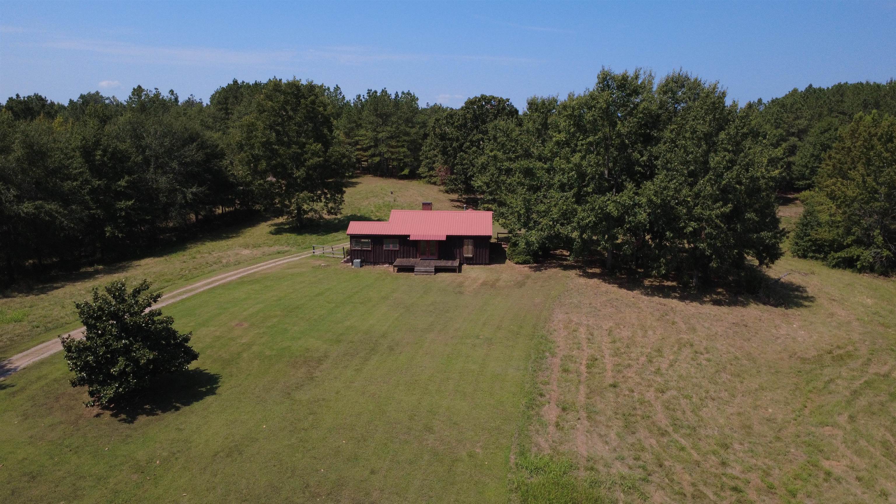 2415 Winwood Farms Loop Property Photo 3