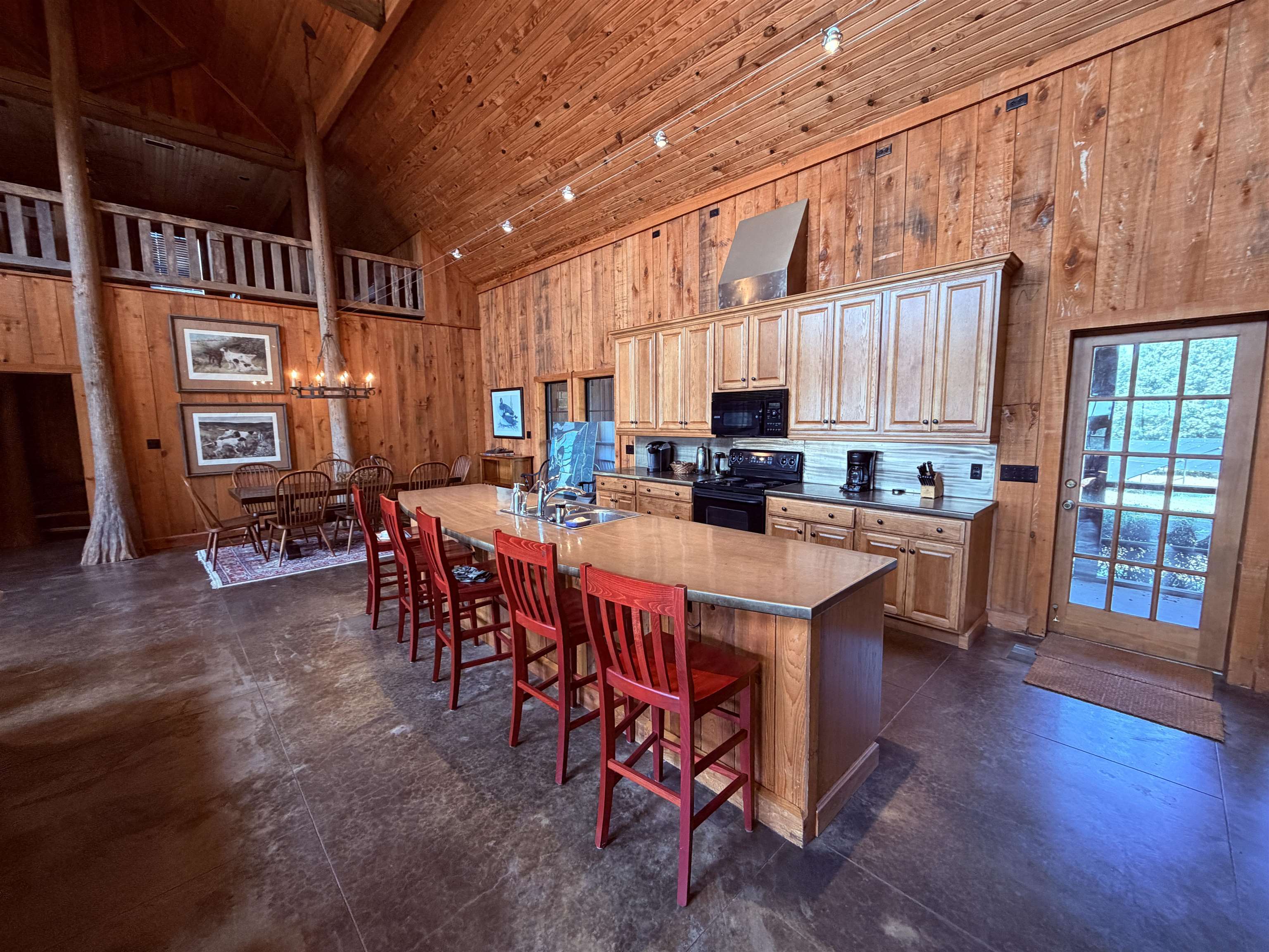 2415 Winwood Farms Loop Property Photo 9