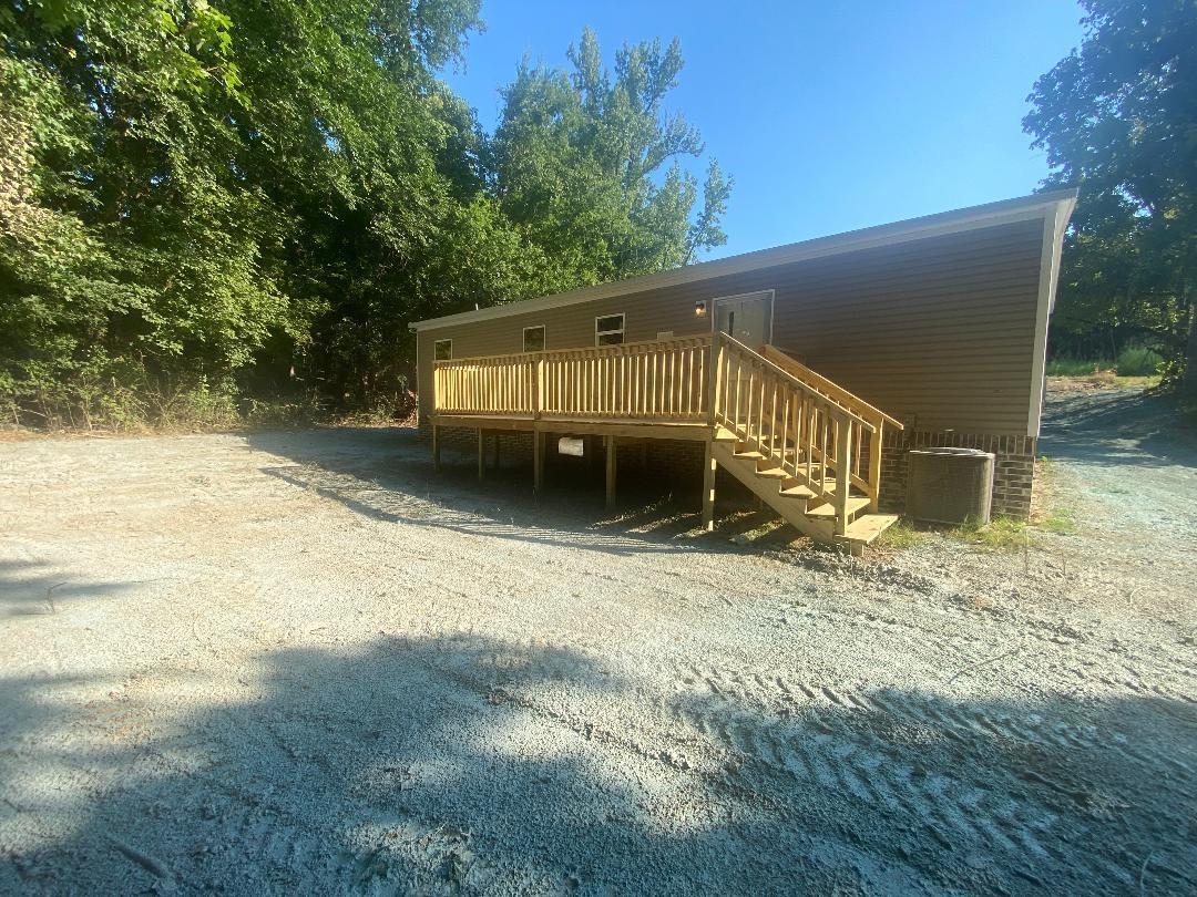 106 Simmons Rd Property Photo 26