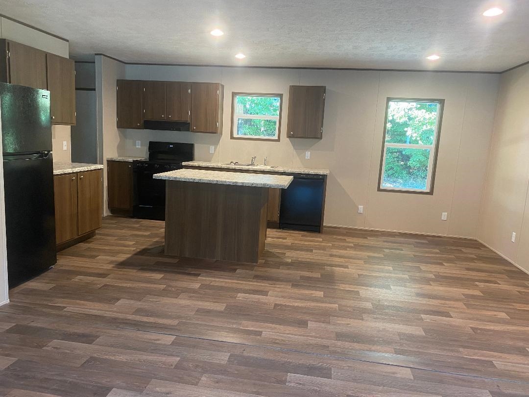 106 Simmons Rd Property Photo 31