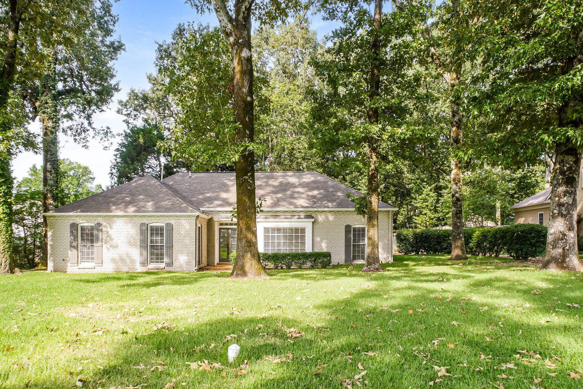 2415 Kirby Rd Property Photo 1