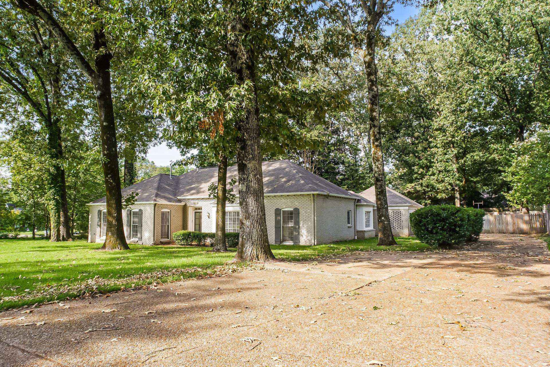 2415 Kirby Rd Property Photo 4