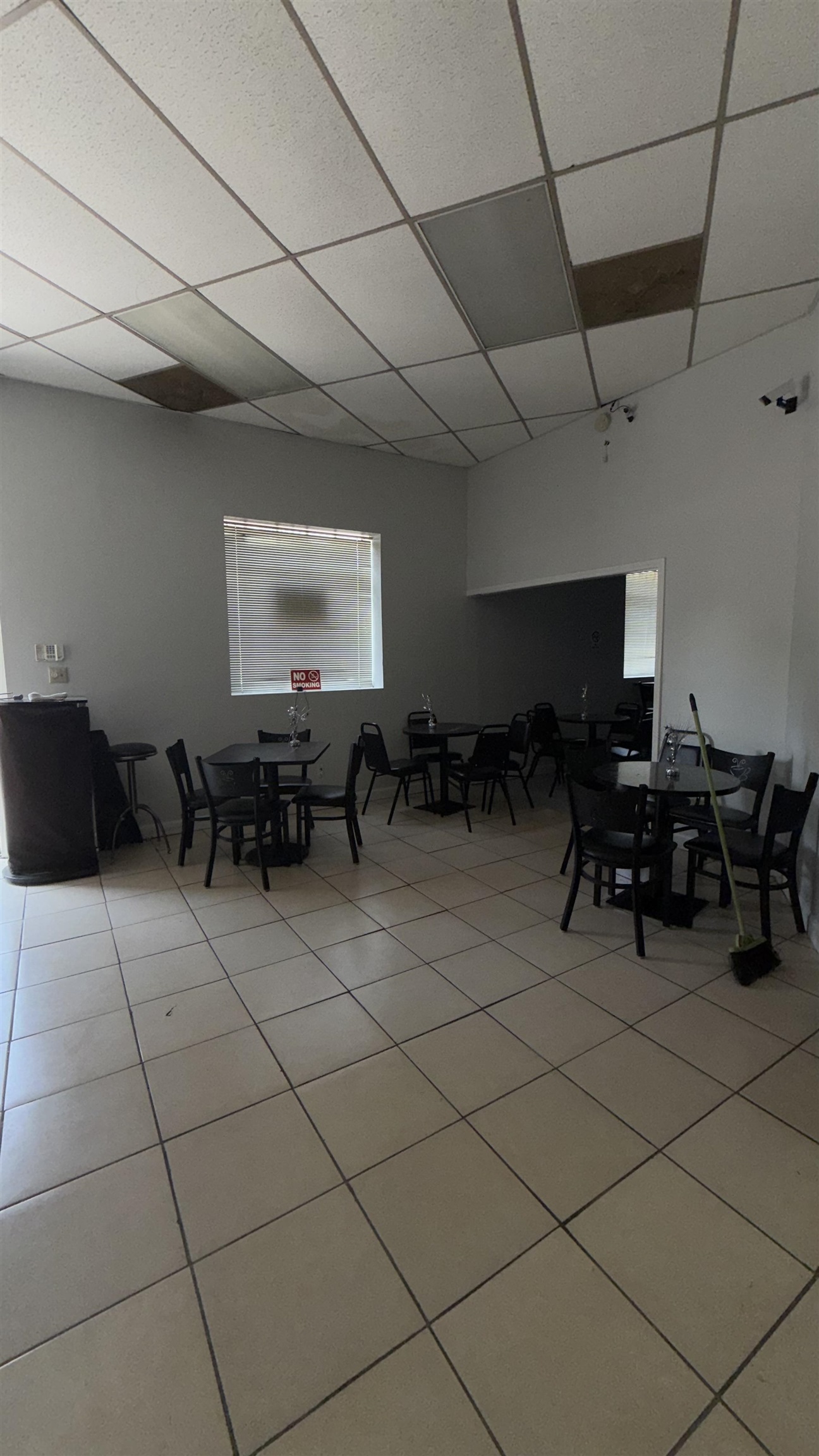 1654 Lamar Ave Property Photo 4