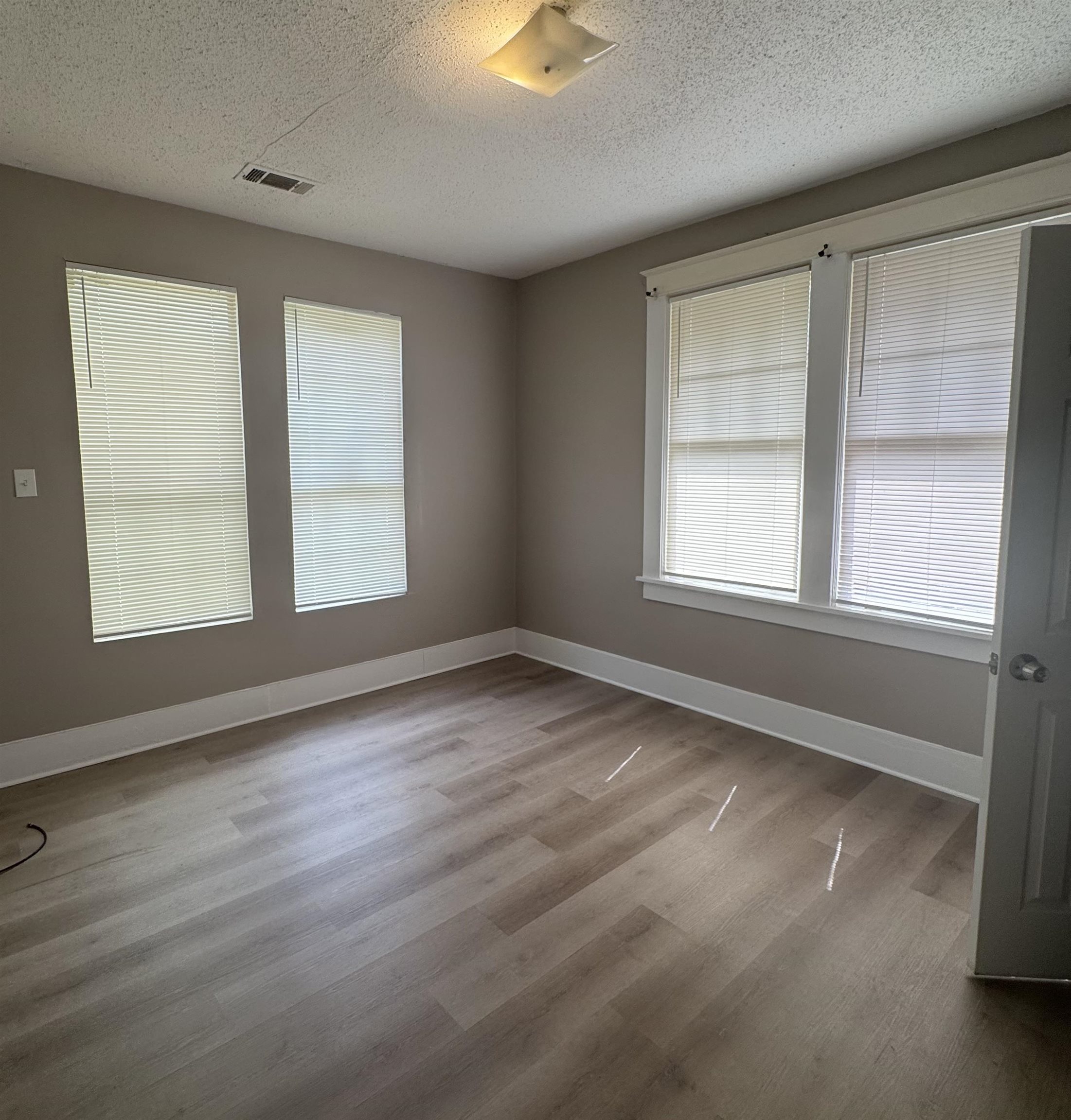 3216 Choctaw Ave Property Photo 4