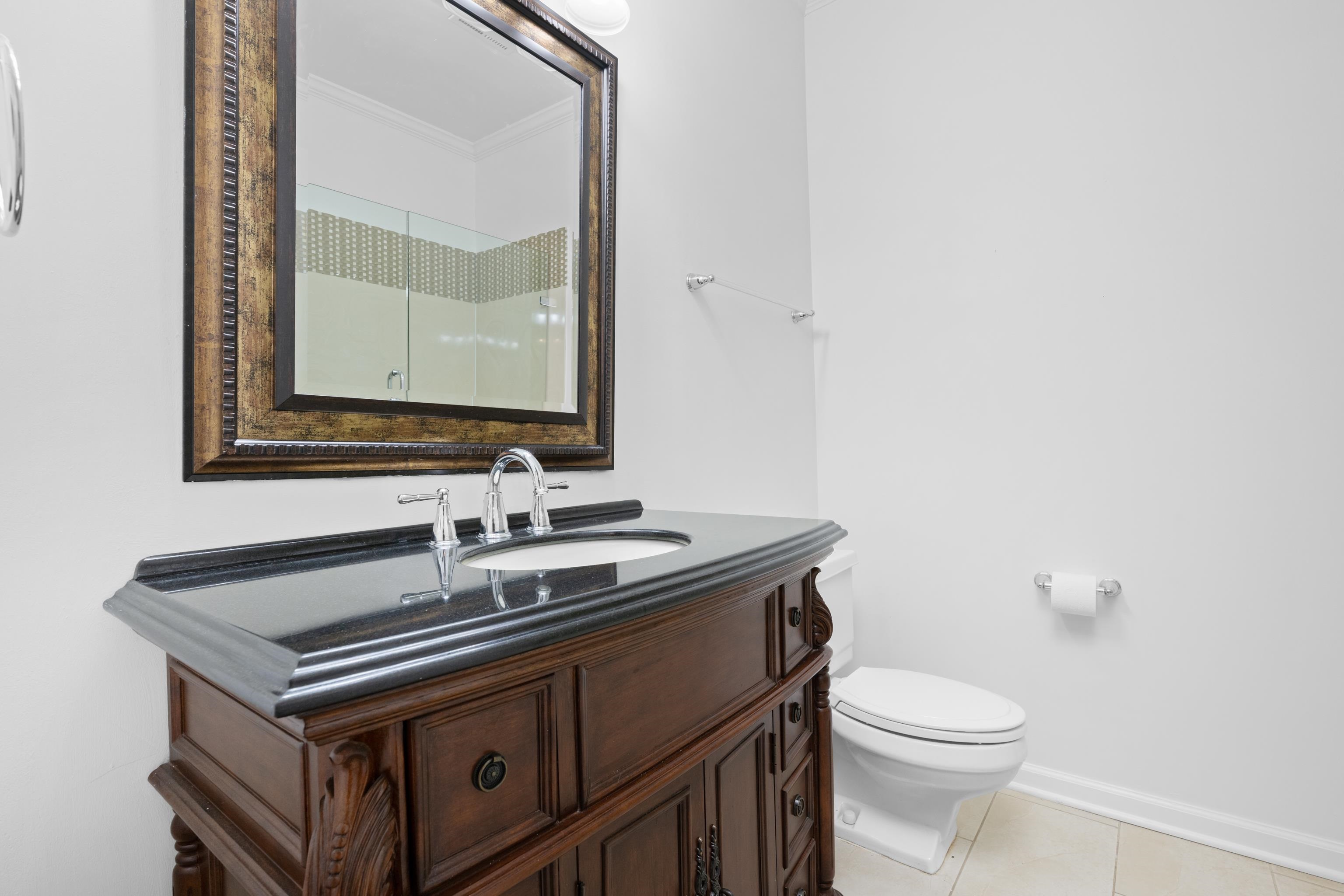 8222 Dogwood Rd Property Photo 14