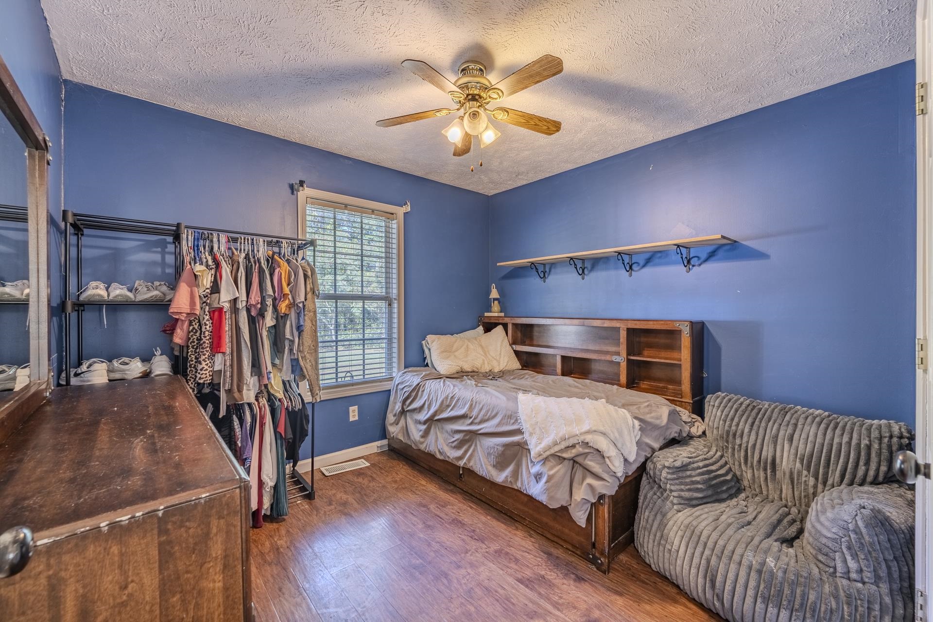 105 Katherine Ln Property Photo 24