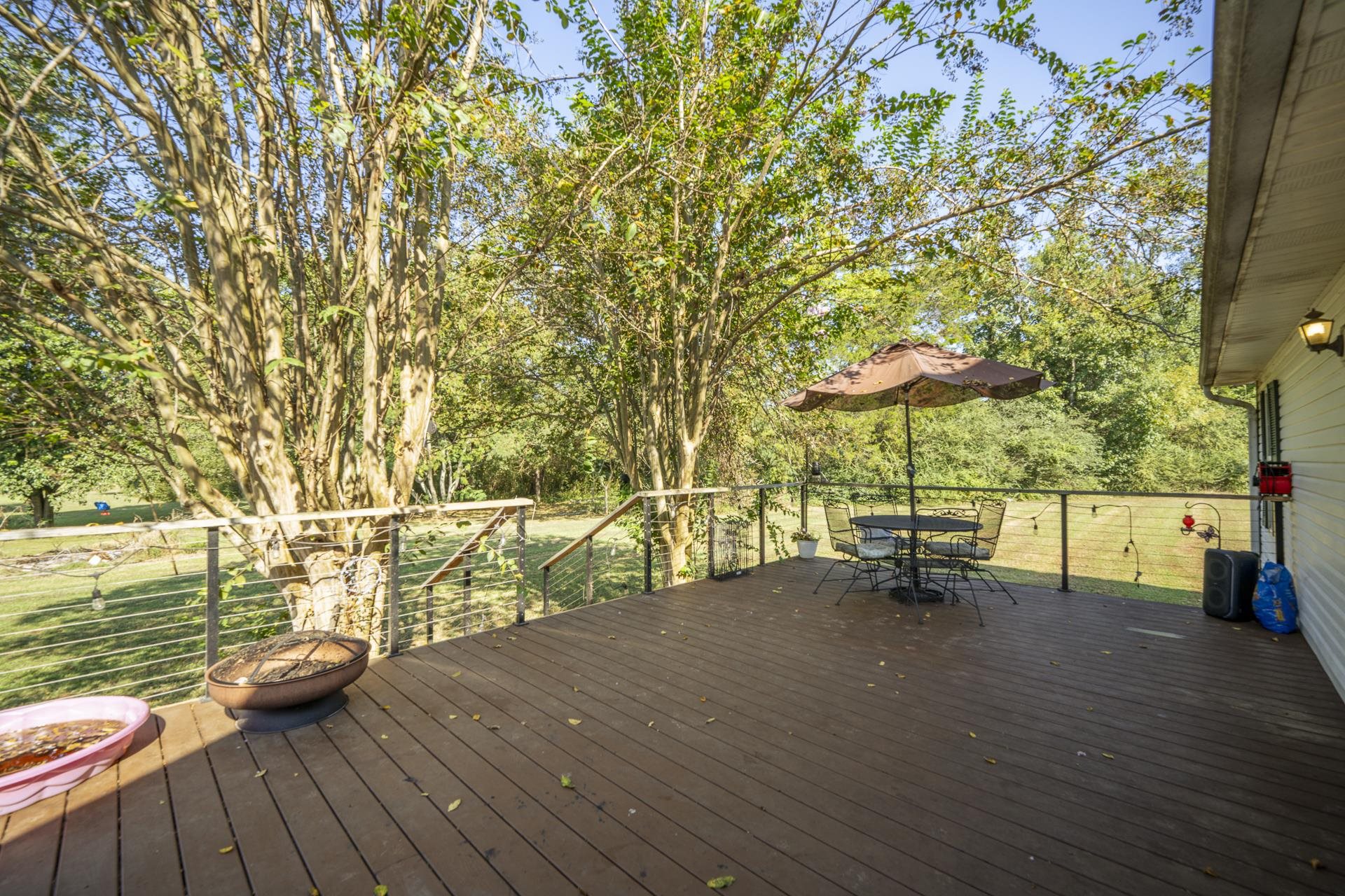 105 Katherine Ln Property Photo 29